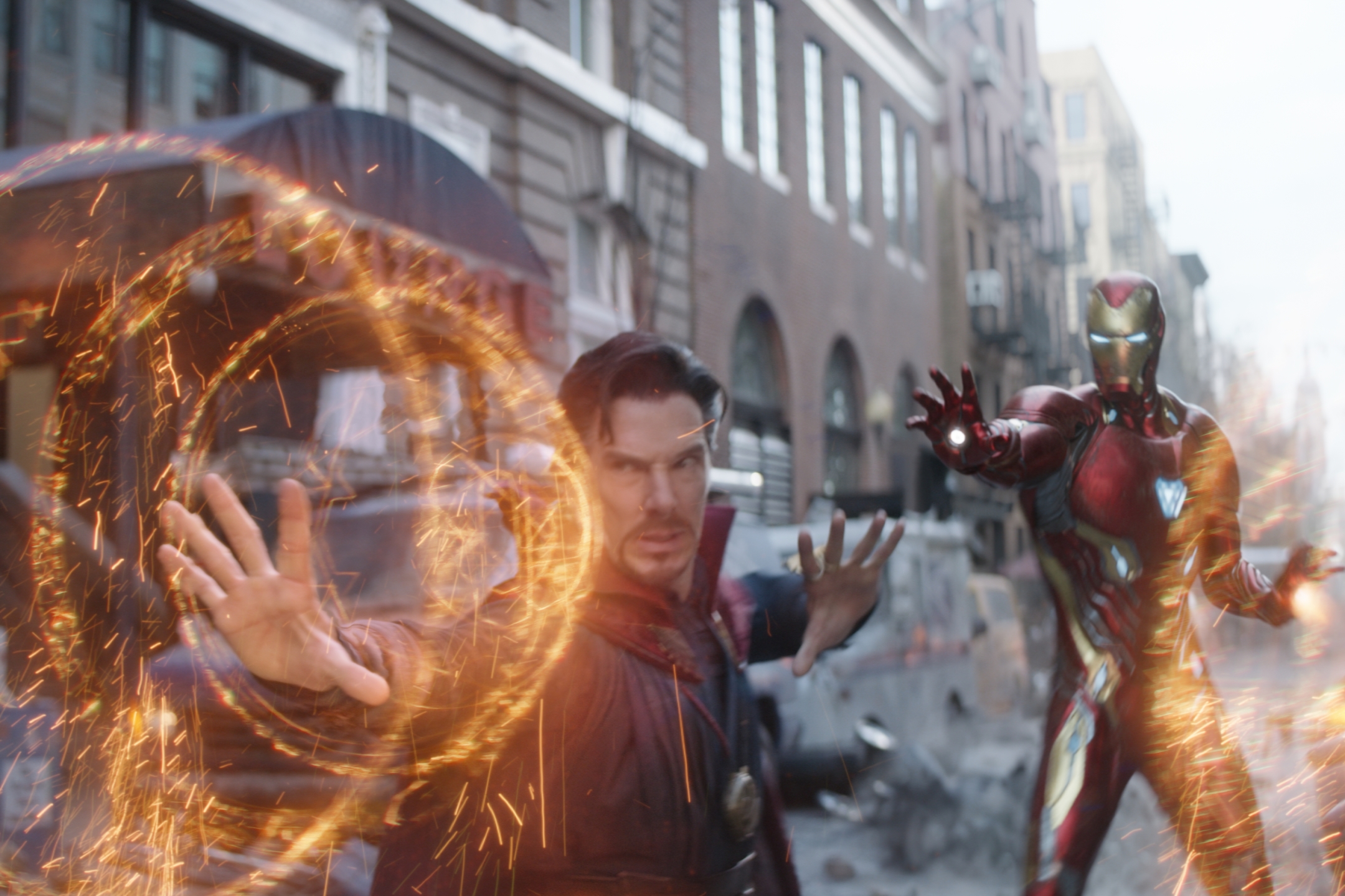 Handy-Wallpaper Filme, Ironman, Die Rächer, Doktor Seltsam, Avengers: Infinity War kostenlos herunterladen.