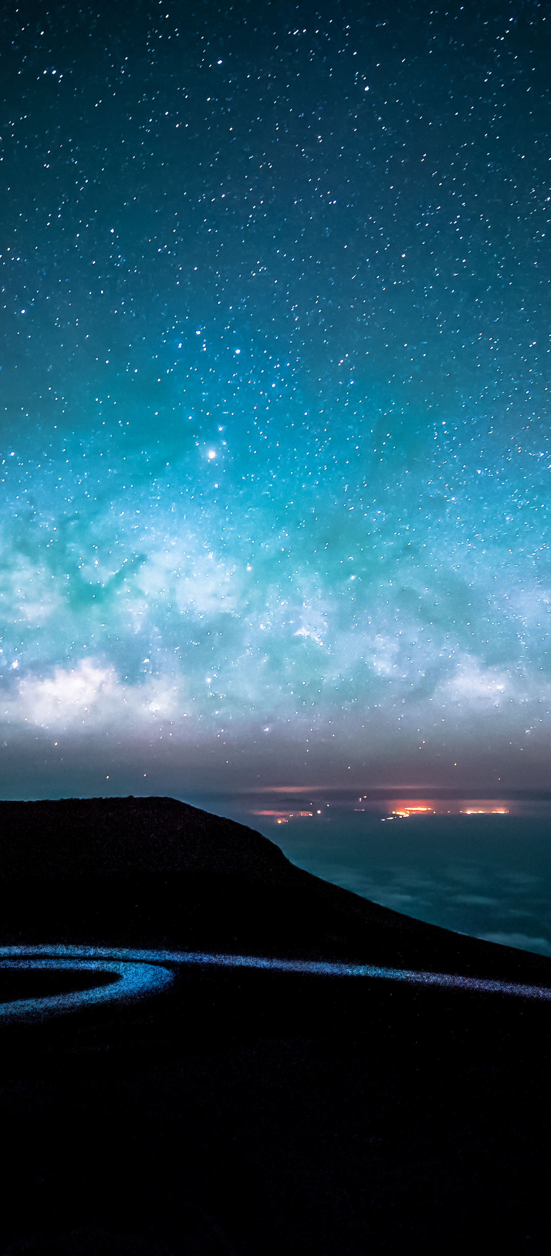 Download mobile wallpaper Sky, Stars, Night, Starry Sky, Earth, Milky Way for free.