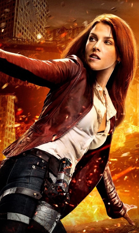 Descarga gratuita de fondo de pantalla para móvil de Películas, Claire Redfield, Residente Demoníaco, Ali Larter, Resident Evil: El Capítulo Final.