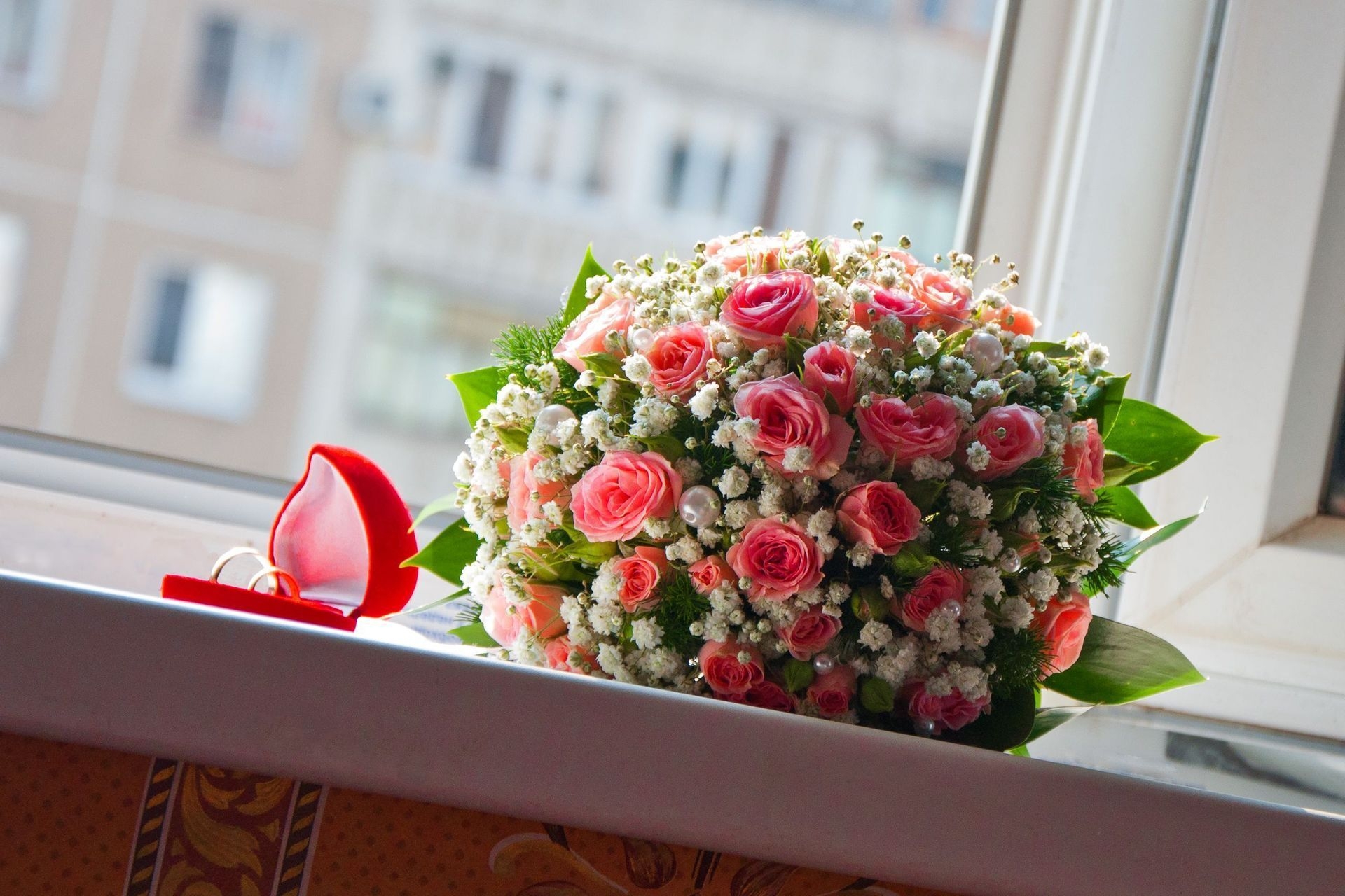 flowers, roses, wedding, rings, pearls, bouquet, window, ball, happiness