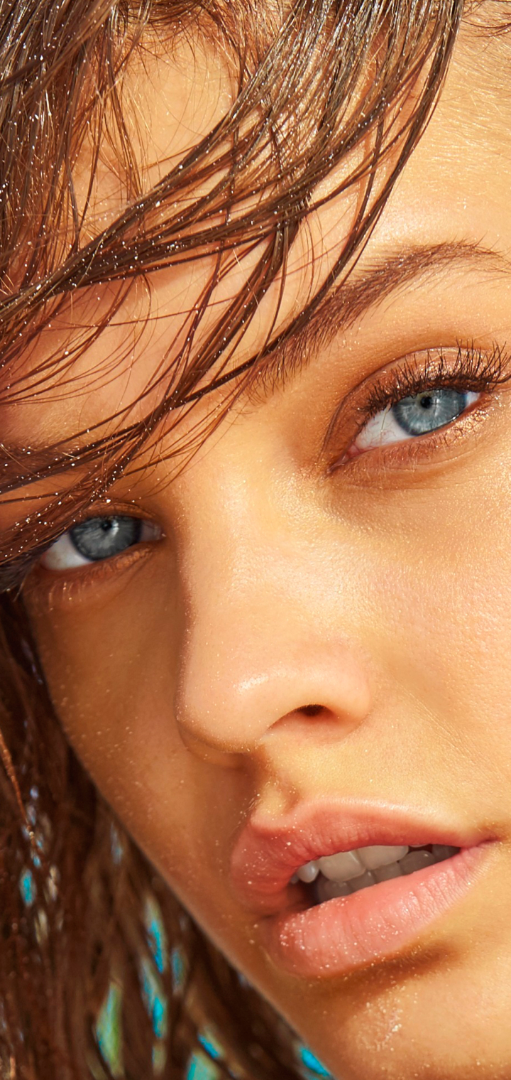 Download mobile wallpaper Face, Brunette, Model, Blue Eyes, Celebrity, Barbara Palvin, Hungarian for free.