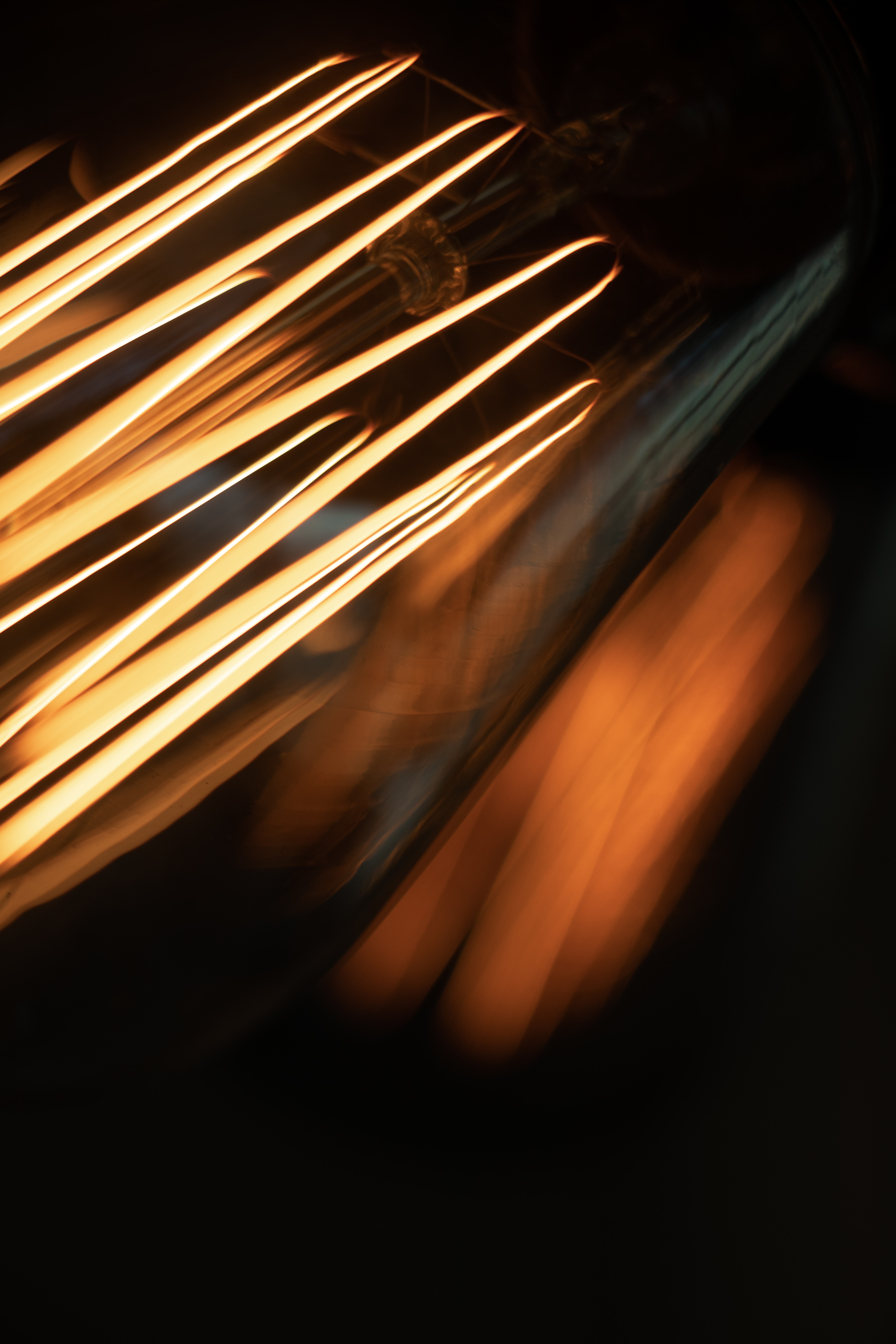 Download mobile wallpaper Smooth, Shine, Light, Blur, Lines, Abstract for free.