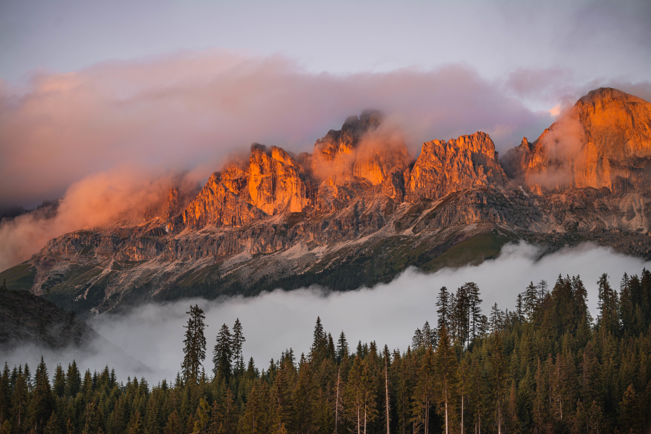 Baixe gratuitamente a imagem Montanhas, Montanha, Dolomitas, Terra/natureza na área de trabalho do seu PC