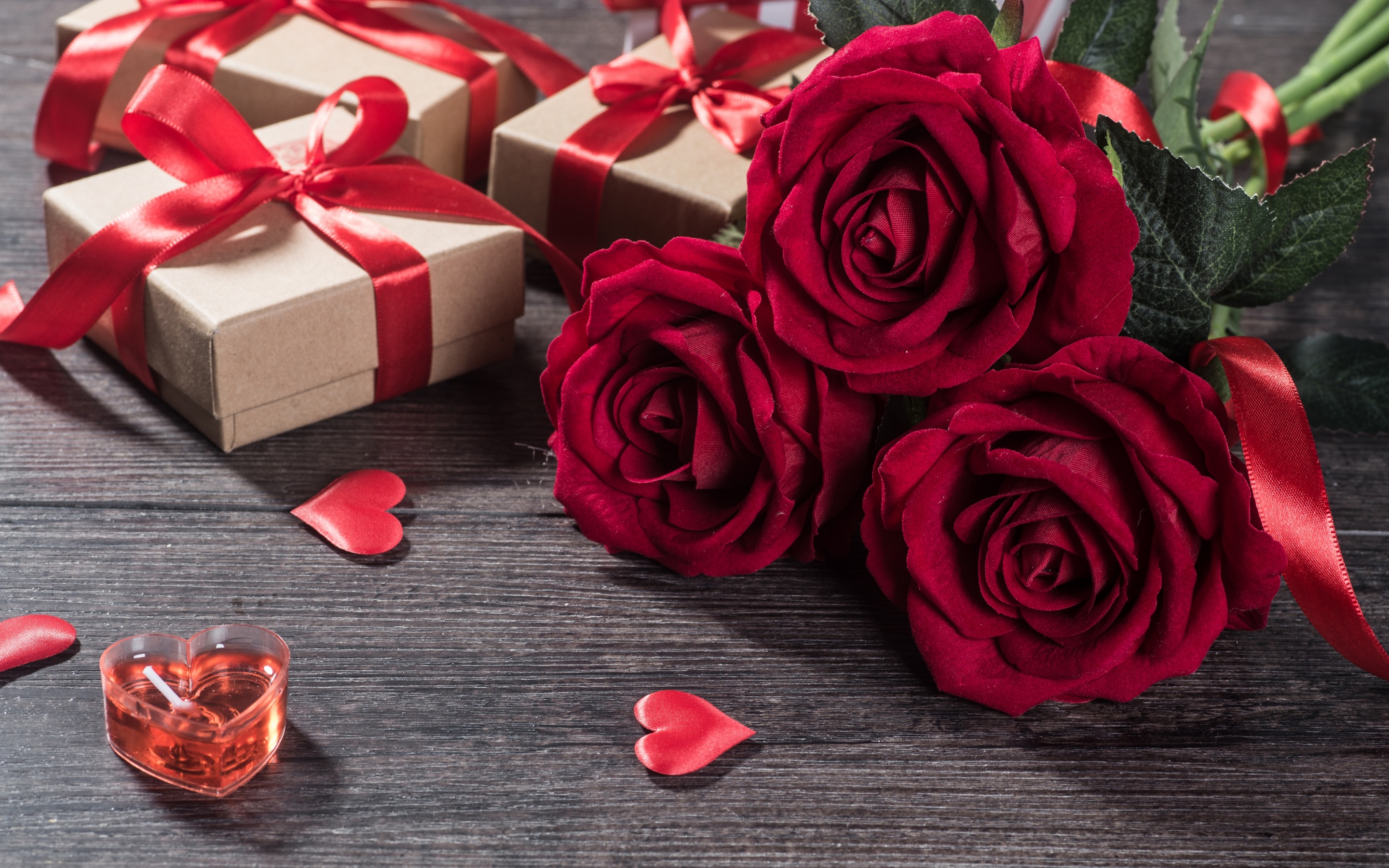 Скачать обои бесплатно Роза, Сердце, Подарки, День Святого Валентина, Праздничные картинка на рабочий стол ПК