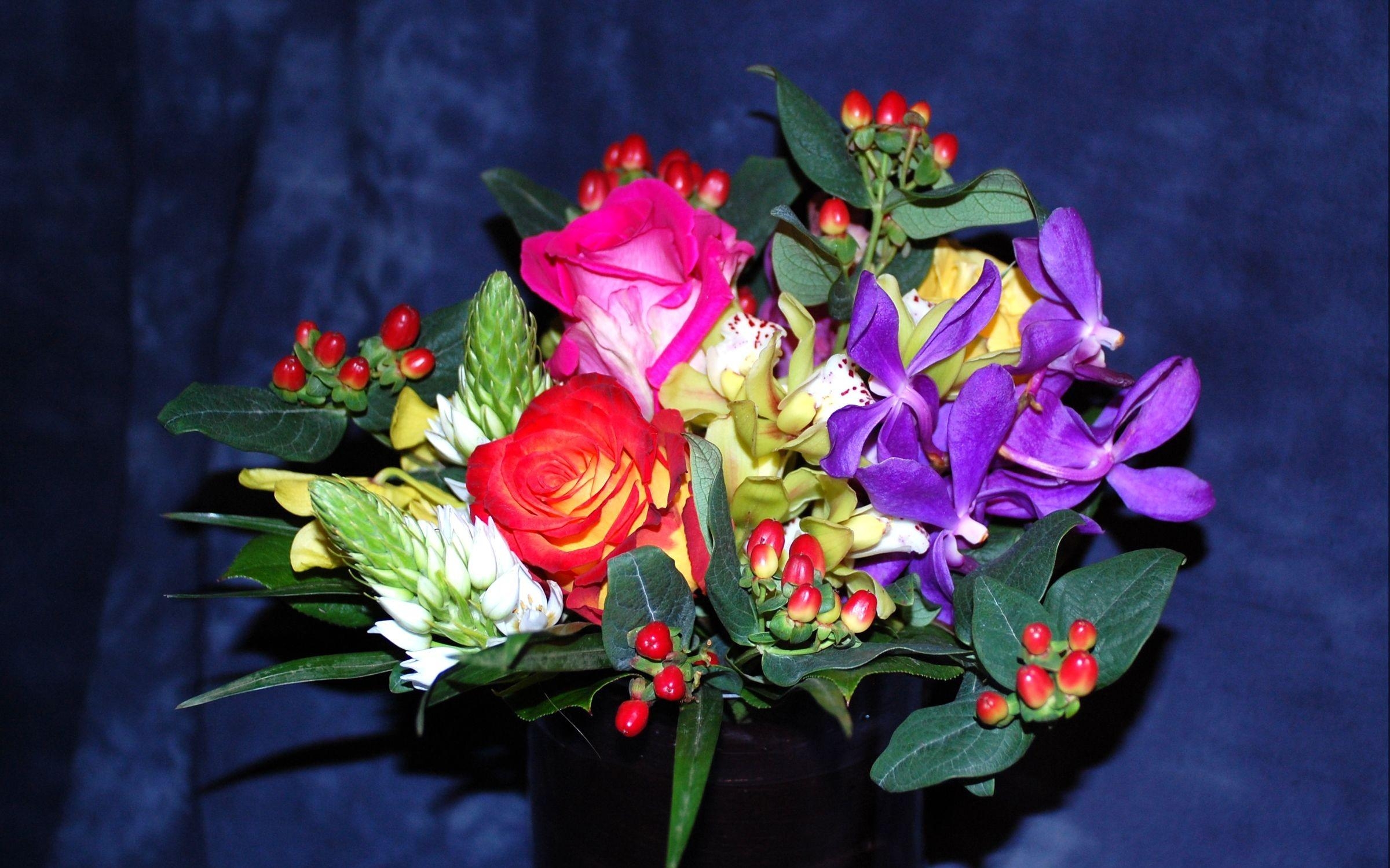 flowers, roses, registration, typography, bouquet, vase, composition