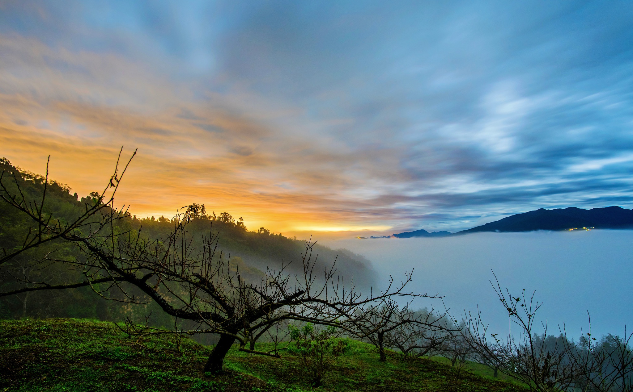 Laden Sie das Landschaft, Natur, Nebel, Sonnenaufgang, Wolke, Erde/natur-Bild kostenlos auf Ihren PC-Desktop herunter