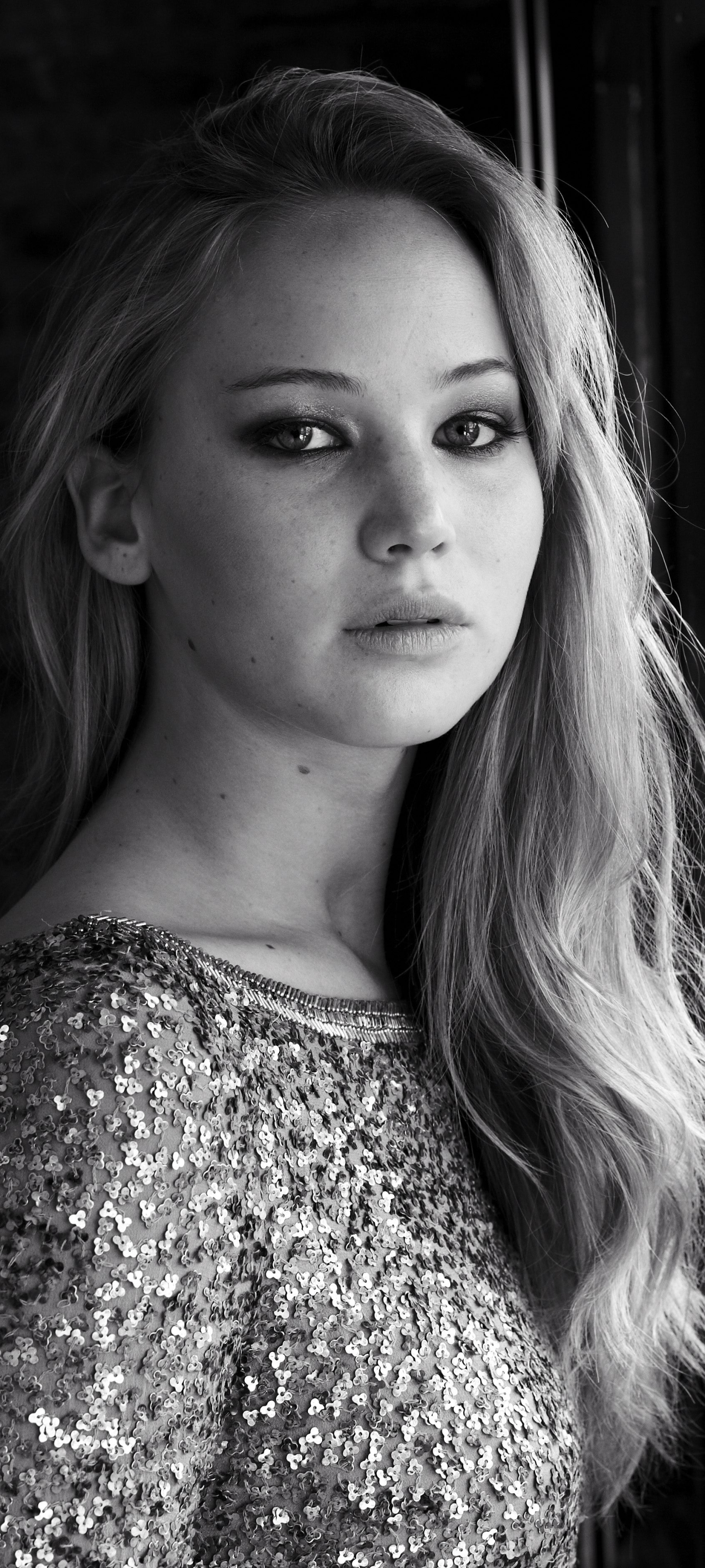 Download mobile wallpaper American, Celebrity, Black & White, Actress, Jennifer Lawrence for free.