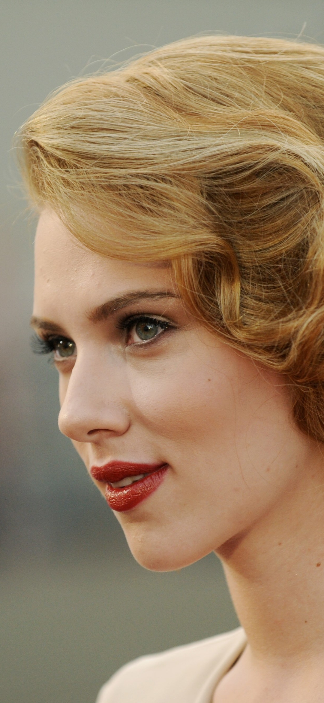 Download mobile wallpaper Scarlett Johansson, Blonde, American, Celebrity, Actress for free.