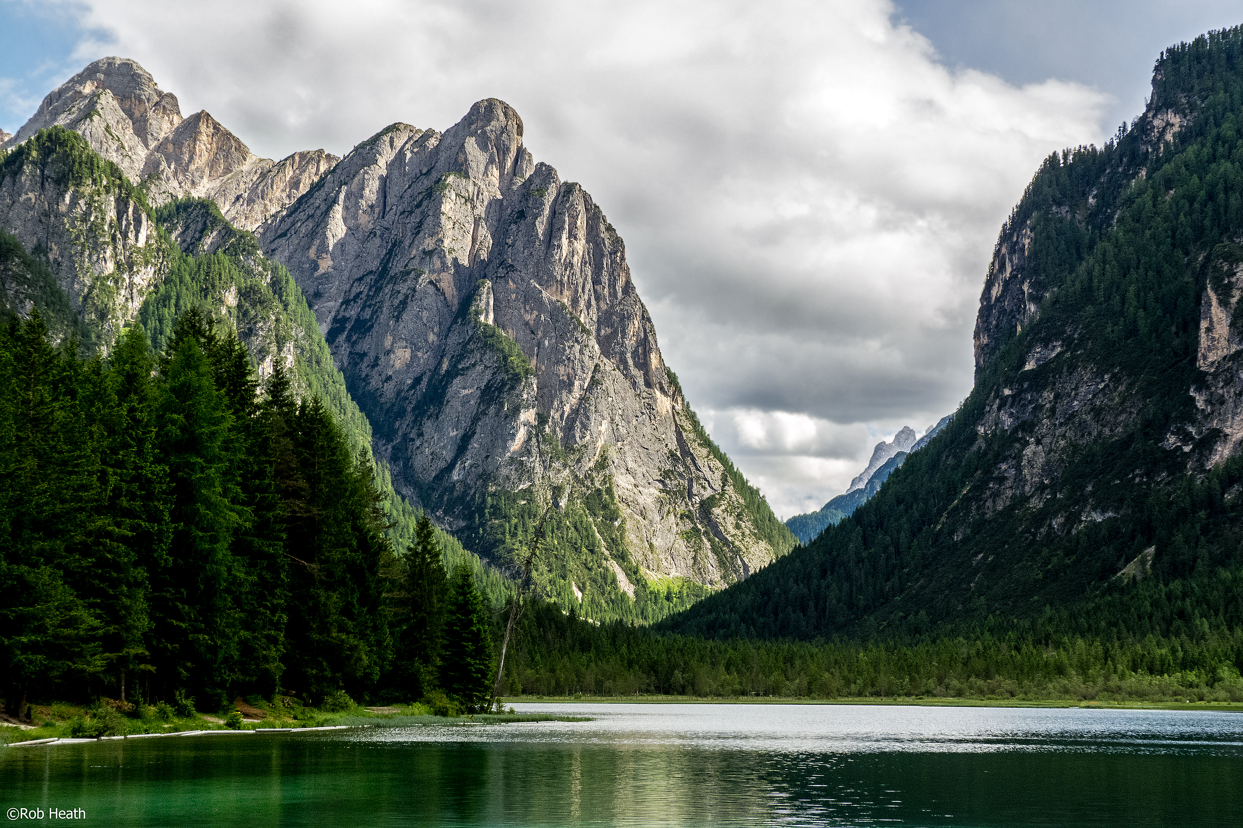 Free download wallpaper Nature, Trees, Mountains, Rocks, Lake, Spruce, Fir on your PC desktop