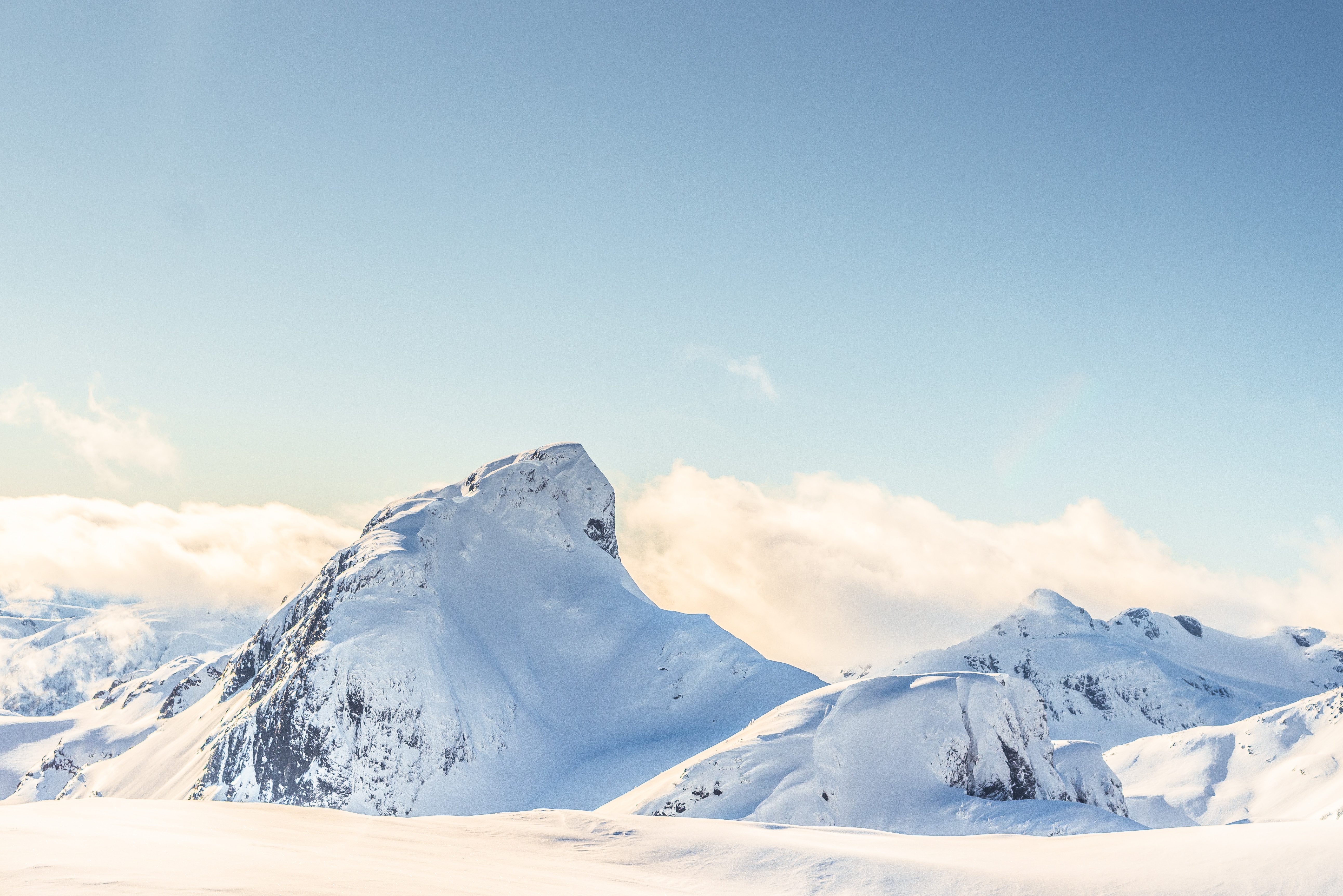無料モバイル壁紙自然, 雲, 山, 峰, ピーク, 高さ, 白い, 雪に覆われた, 積雪をダウンロードします。