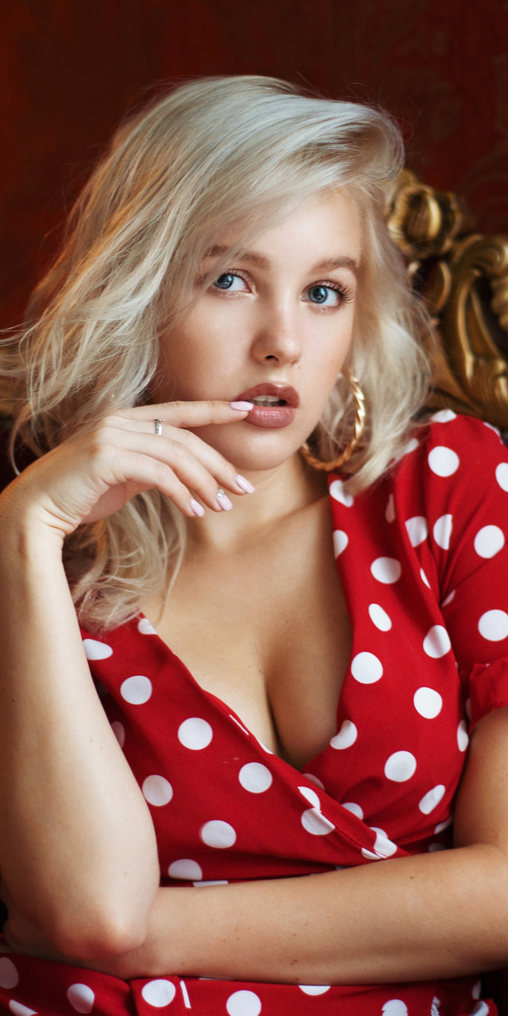 Handy-Wallpaper Blond, Modell, Frauen, Blaue Augen, Blondinen kostenlos herunterladen.