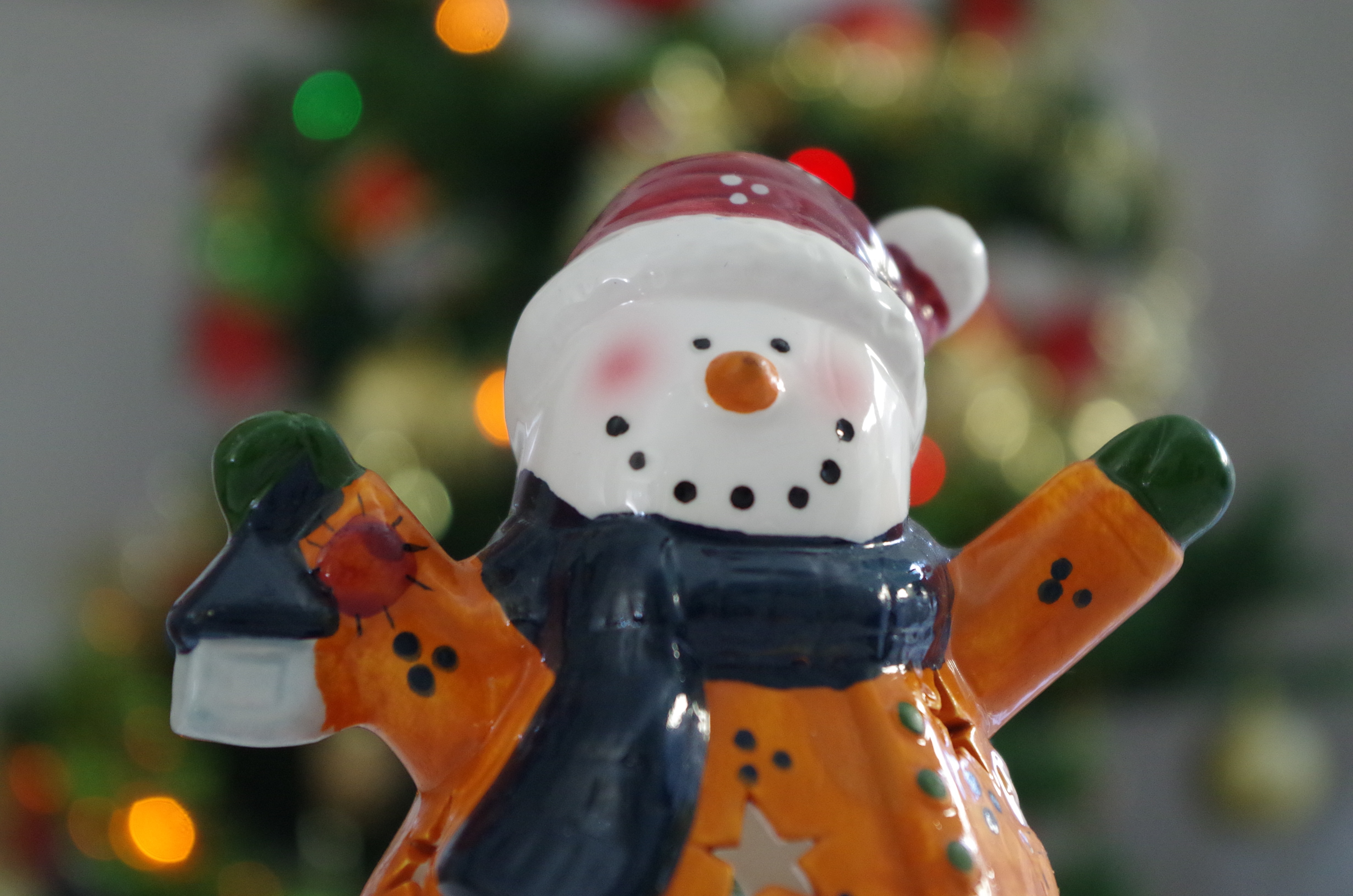 holidays, new year, snowman, christmas, statuette cell phone wallpapers