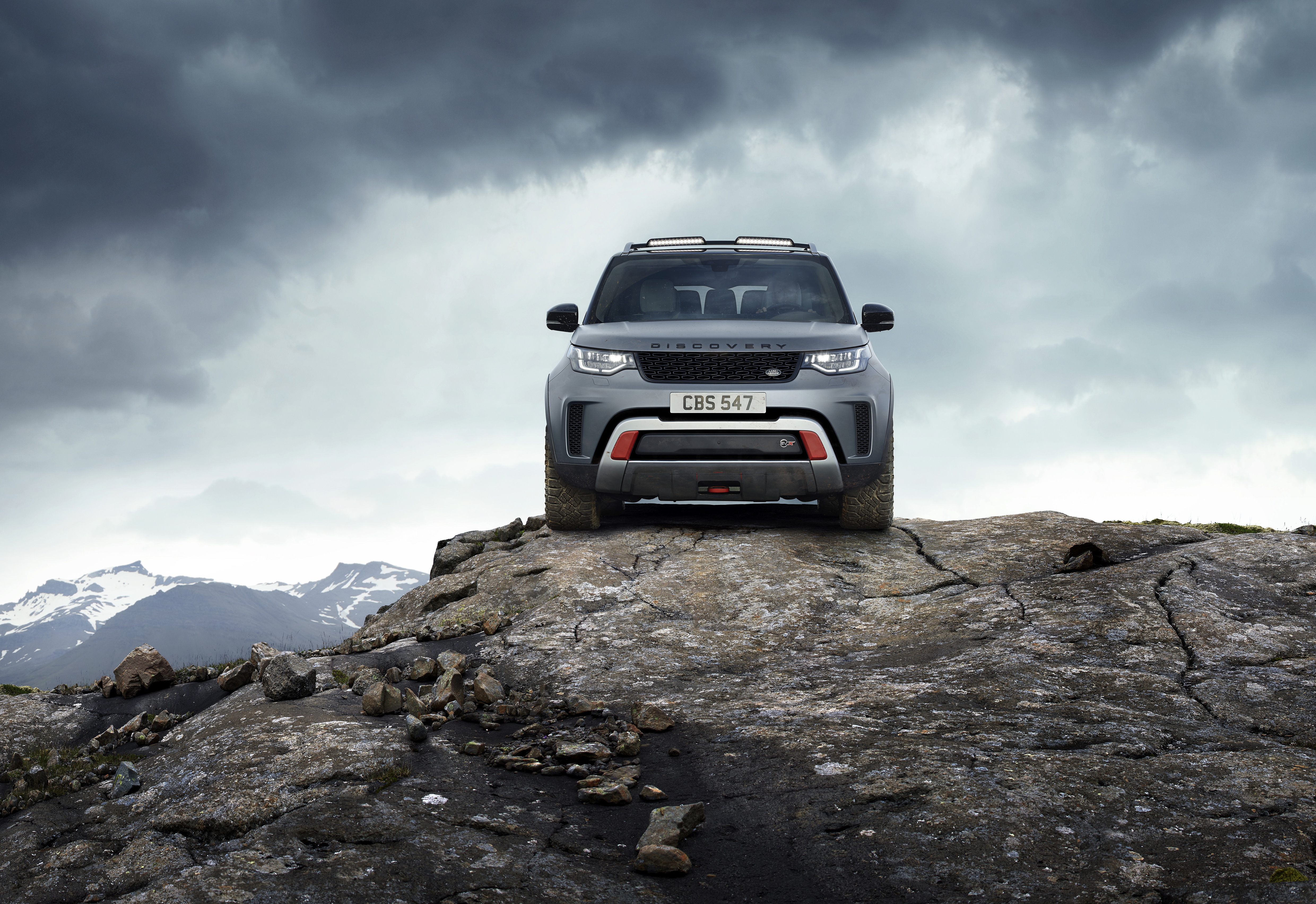 Download mobile wallpaper Land Rover, Car, Suv, Vehicles, Silver Car, Land Rover Discovery Sport for free.