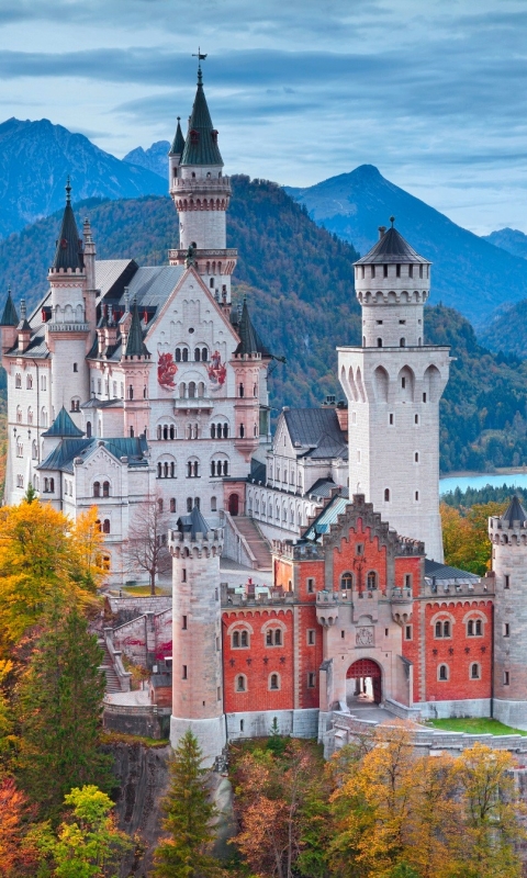 Handy-Wallpaper Landschaft, Natur, Herbst, Schlösser, Berg, Gebirge, Deutschland, Bayern, Schloss Neuschwanstein, Menschengemacht kostenlos herunterladen.