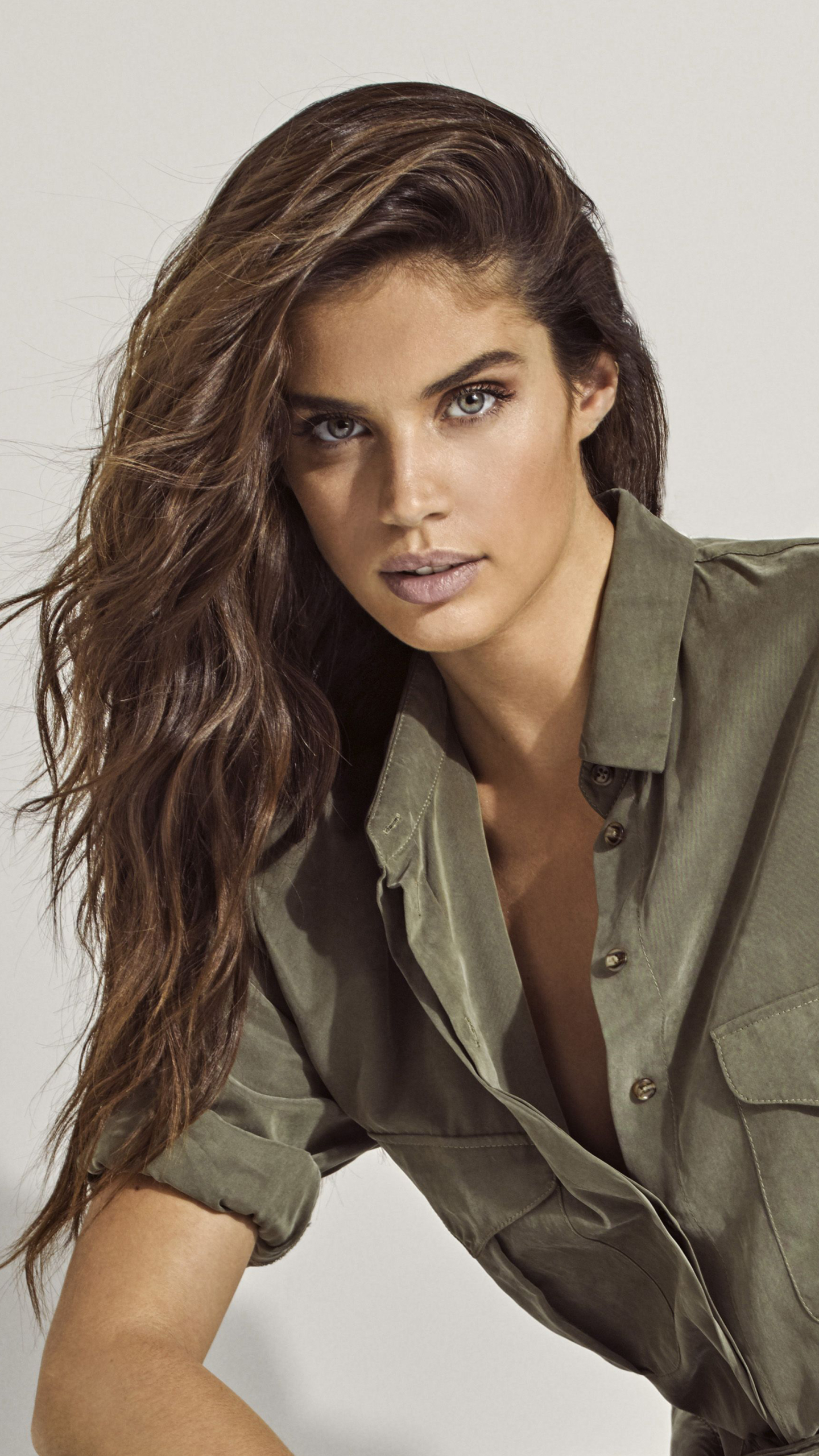 Baixar papel de parede para celular de Morena, Modelo, Celebridade, Cabelo Castanho, Português, Sara Sampaio gratuito.