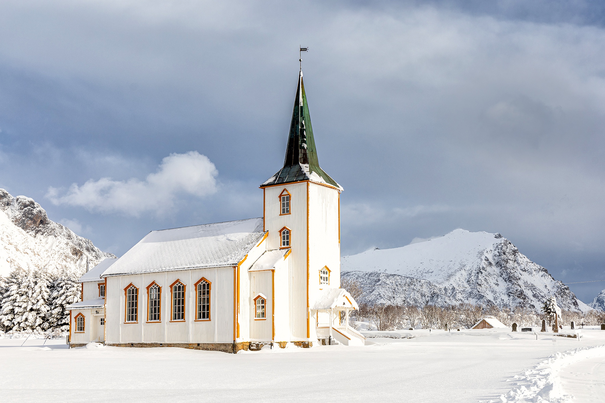 Handy-Wallpaper Winter, Norwegen, Kirche, Kirchen, Lofoten Inseln, Religiös kostenlos herunterladen.