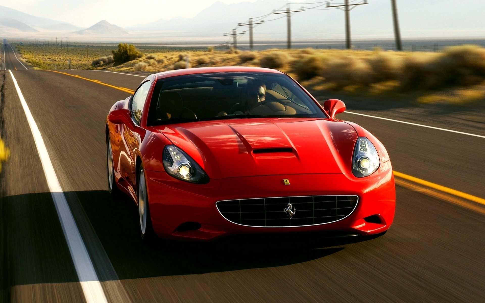 Los mejores fondos de pantalla de Ferrari California para la pantalla del teléfono