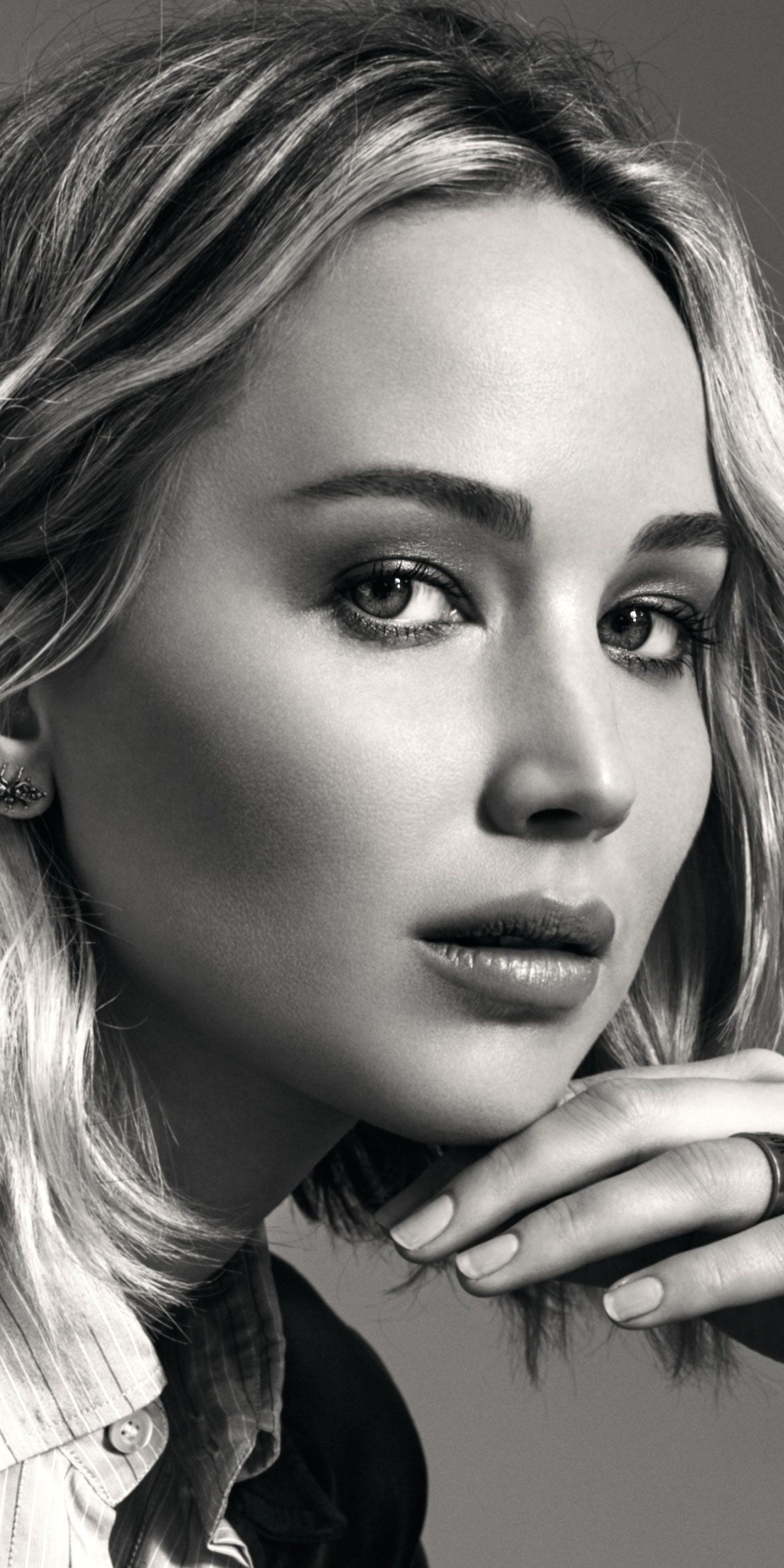 Descarga gratuita de fondo de pantalla para móvil de Blanco Y Negro, Cara, Americano, Blanco Negro, Celebridades, Actriz, Jennifer Lawrence.