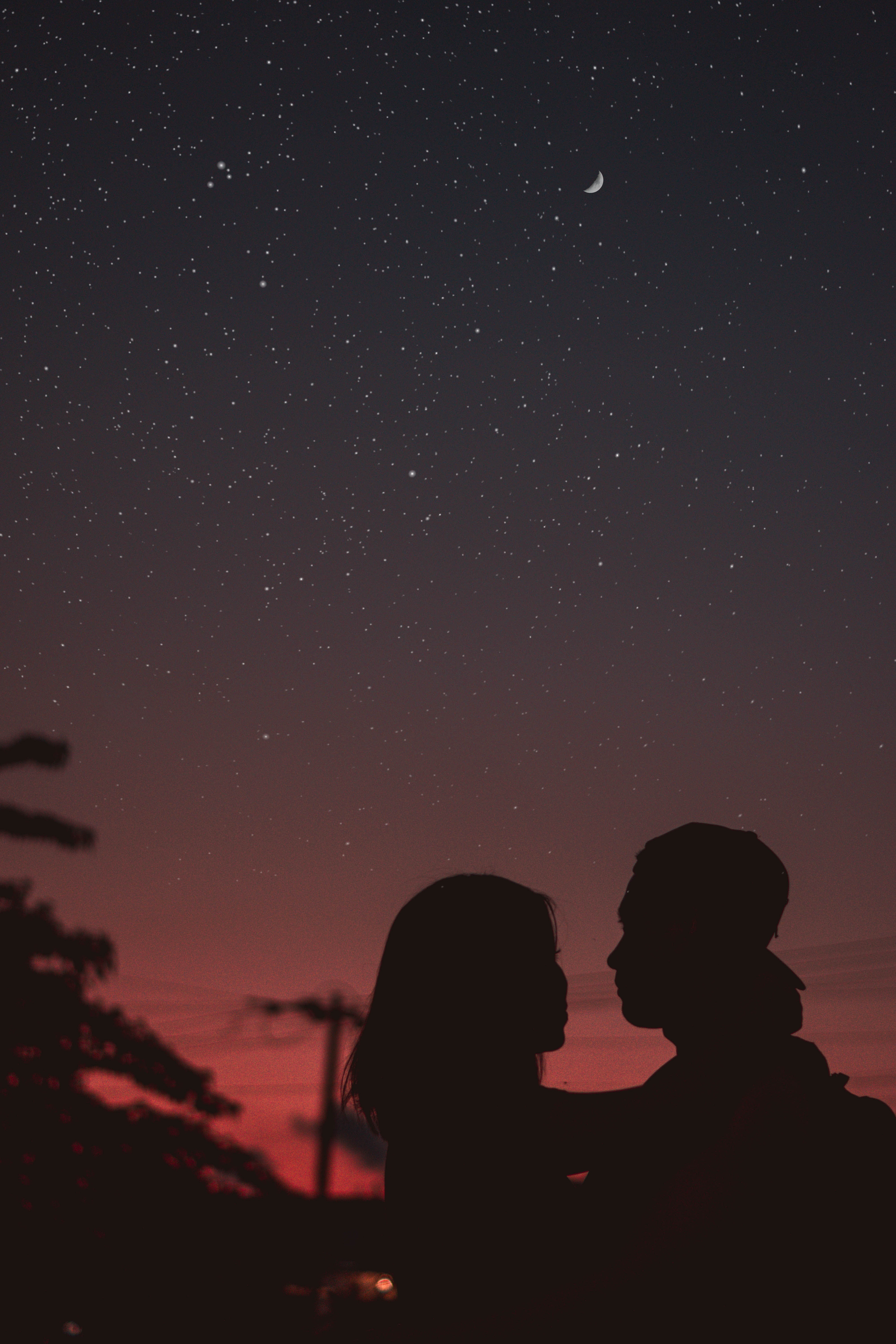 Free download wallpaper Night, Pair, Embrace, Starry Sky, Couple, Silhouettes, Love on your PC desktop