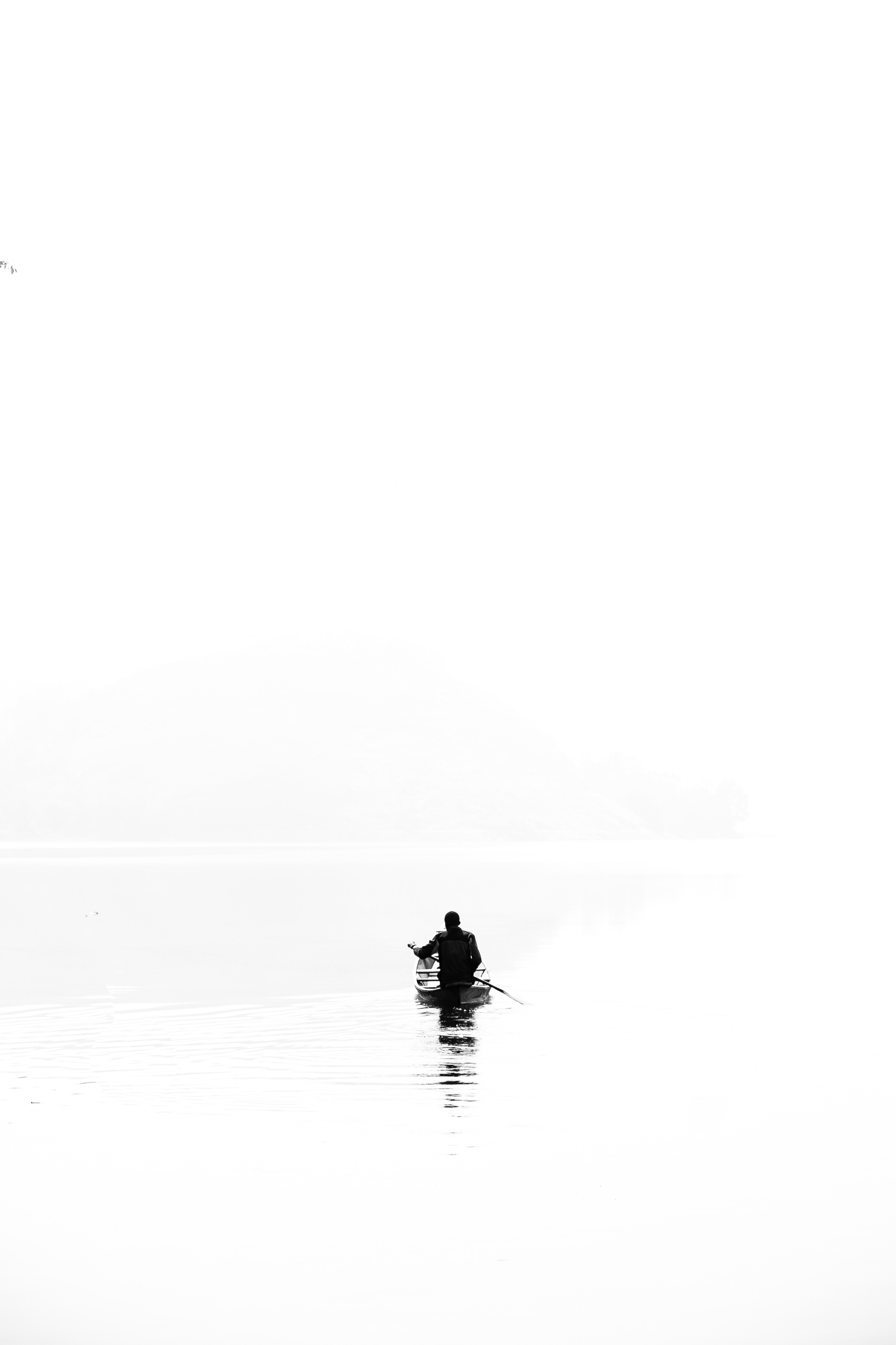 Download mobile wallpaper Chb, Bw, Silhouette, Boat, Minimalism for free.