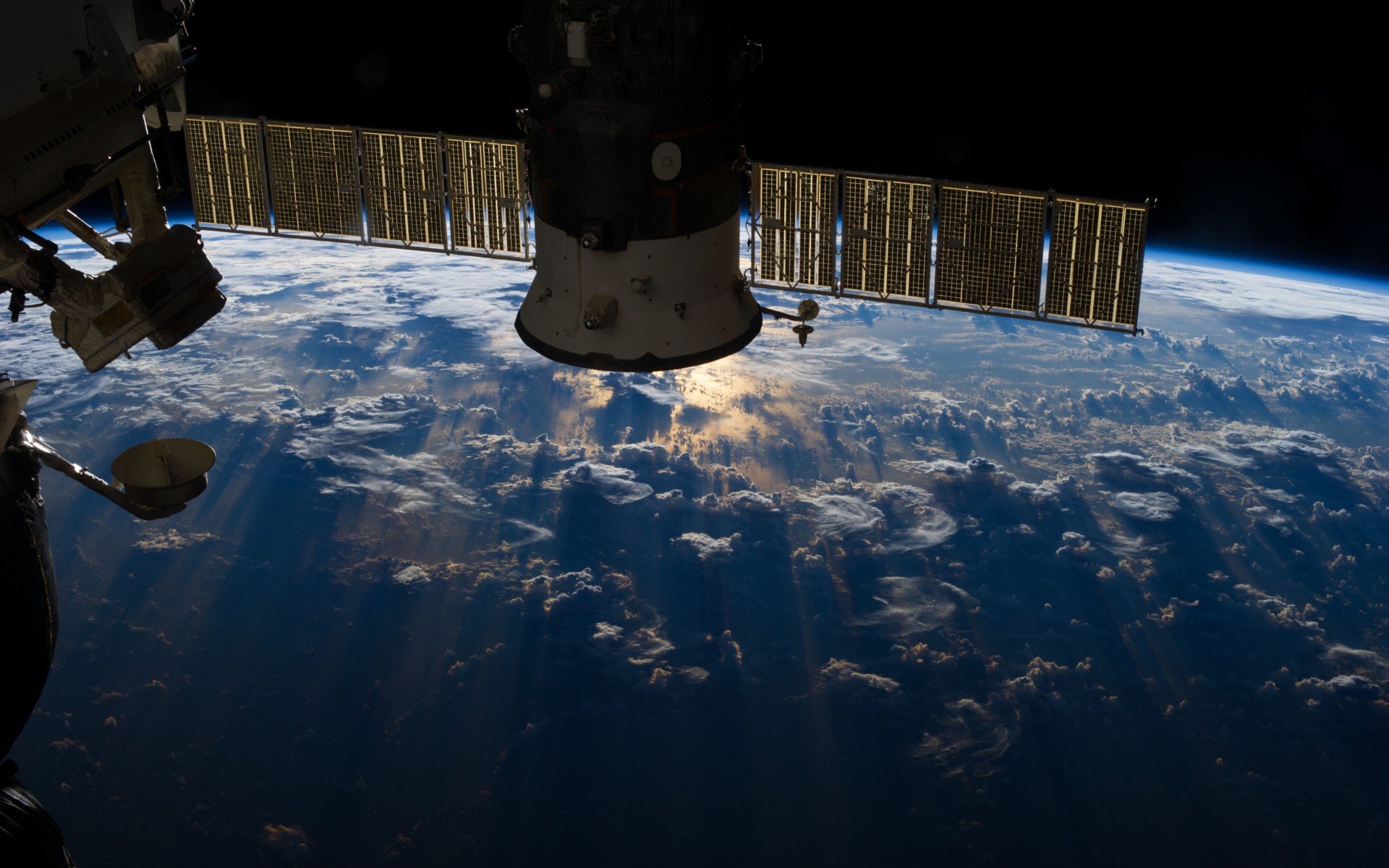 601869 descargar fondo de pantalla hecho por el hombre, estación espacial internacional: protectores de pantalla e imágenes gratis