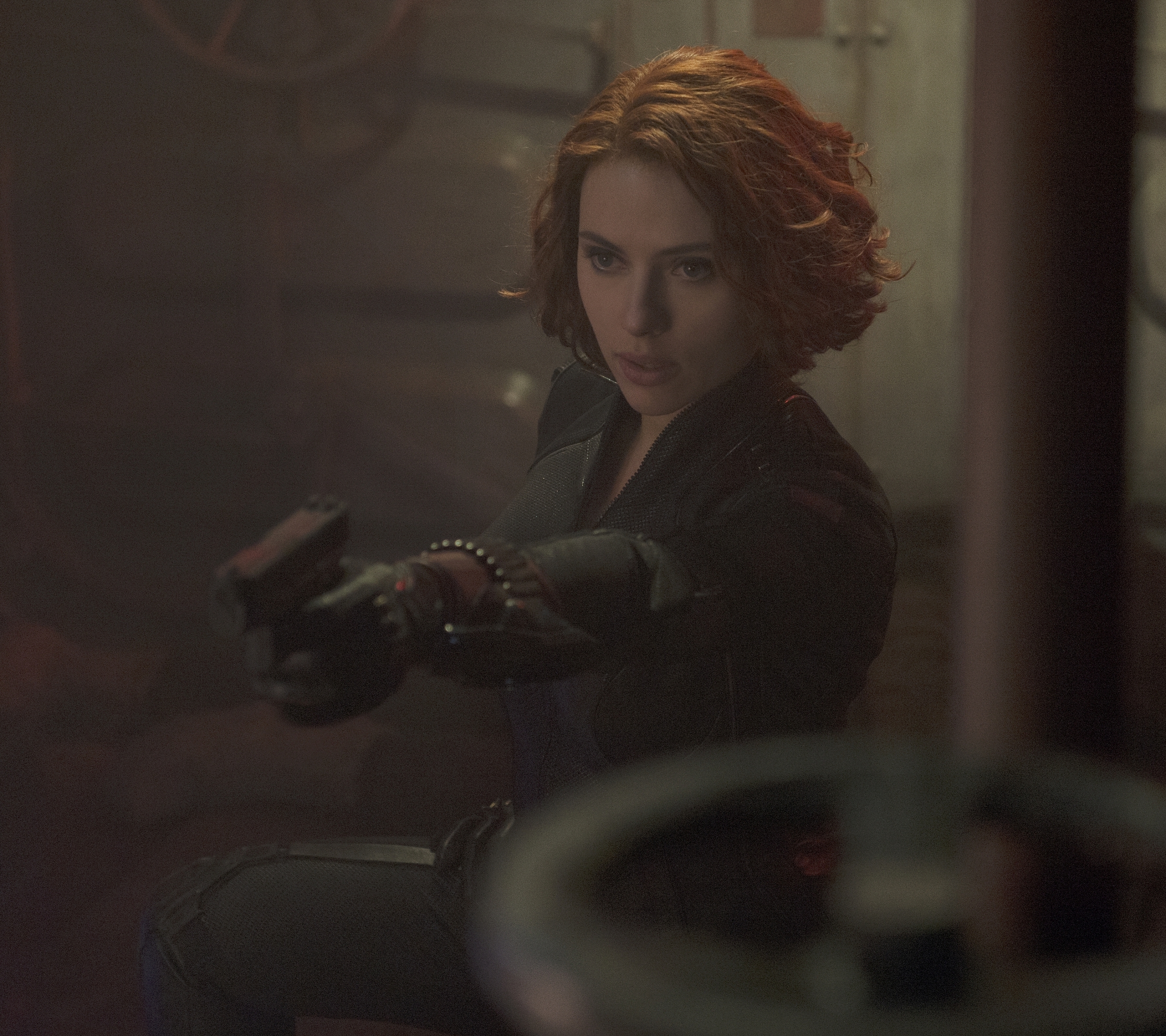 Baixar papel de parede para celular de Scarlett Johansson, Os Vingadores, Filme, Viúva Negra, Vingadores: Era De Ultron gratuito.