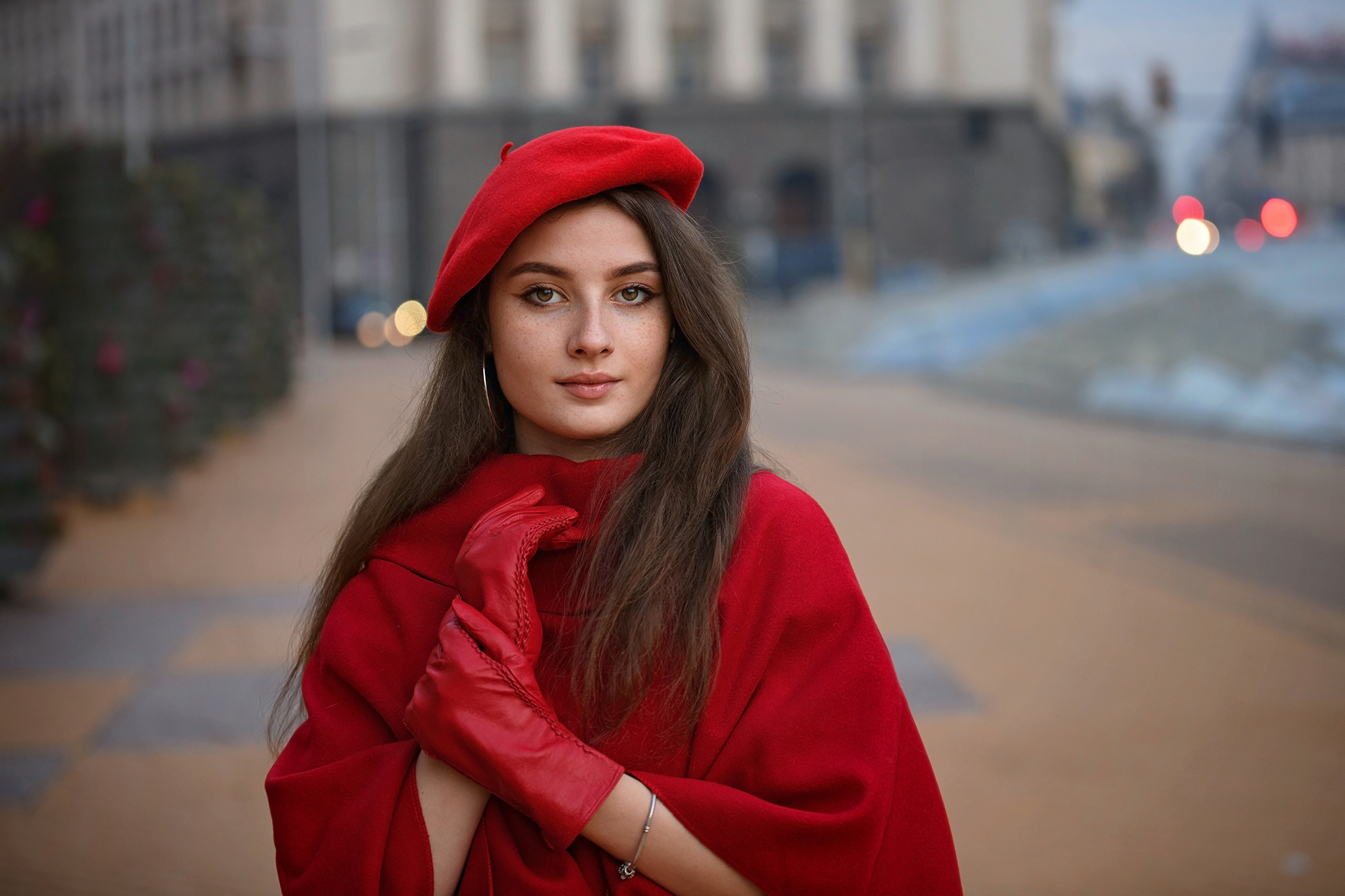 Download mobile wallpaper Hat, Brunette, Model, Women, Depth Of Field for free.