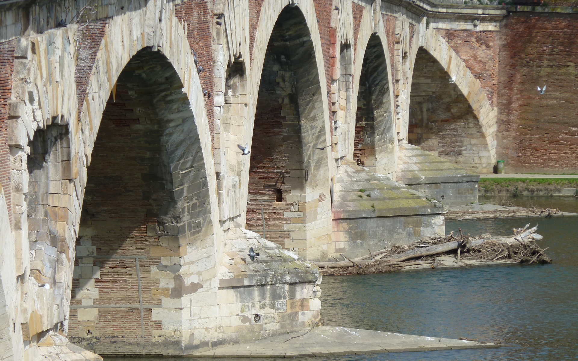 Download mobile wallpaper Pont Neuf Toulouse, Bridges, Man Made for free.