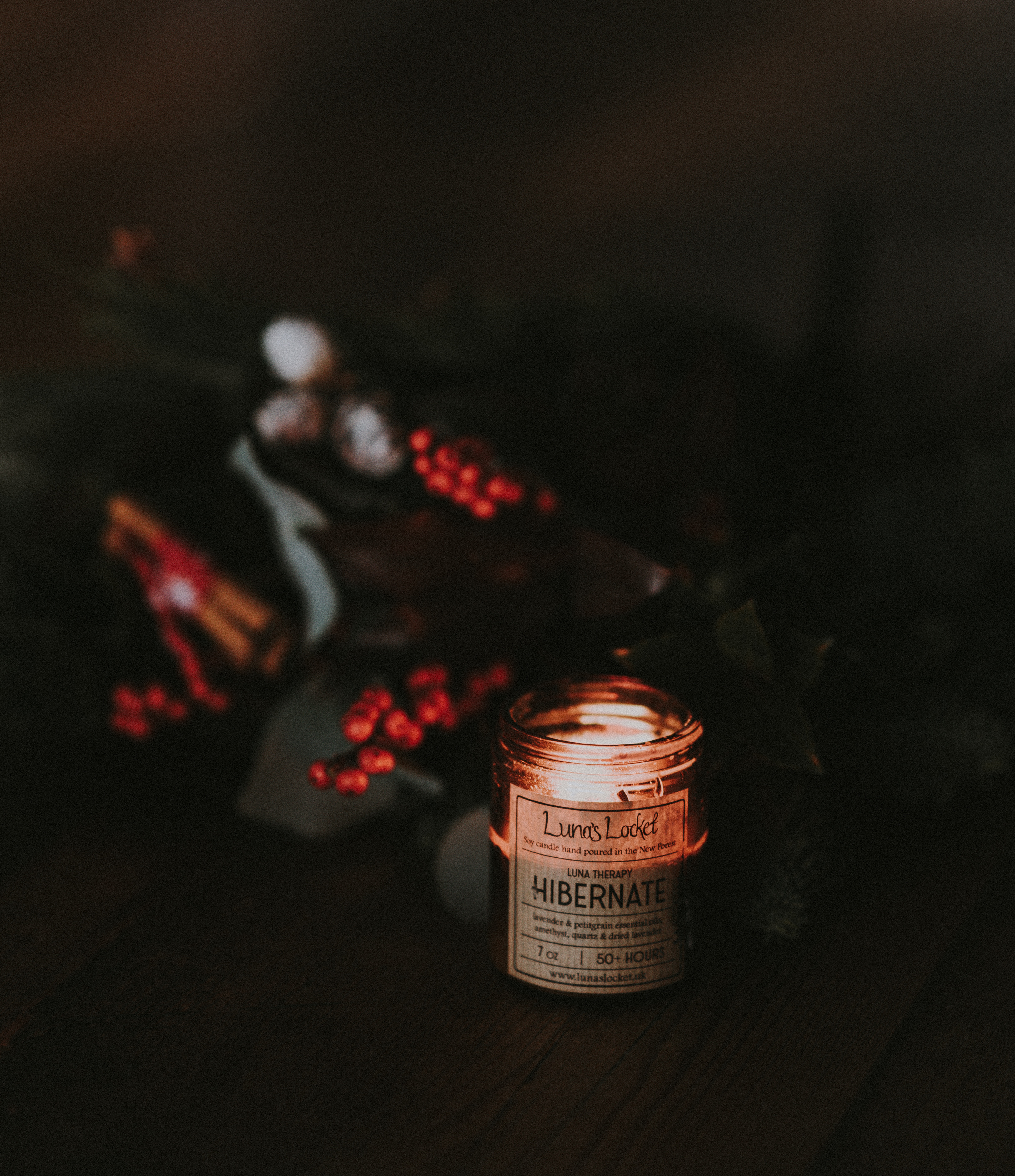 Download mobile wallpaper Candle, Rowan, Coziness, Comfort, Smooth, Blur, Dark for free.