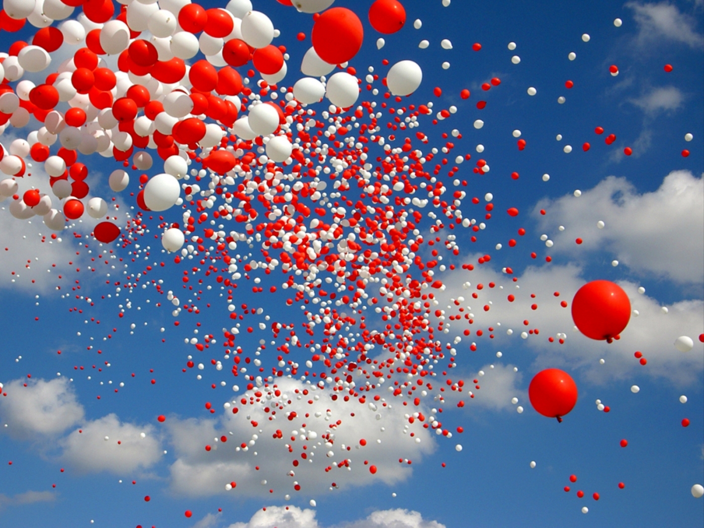 36360 скачать картинку воздушные шары, синие, фон - обои и заставки бесплатно