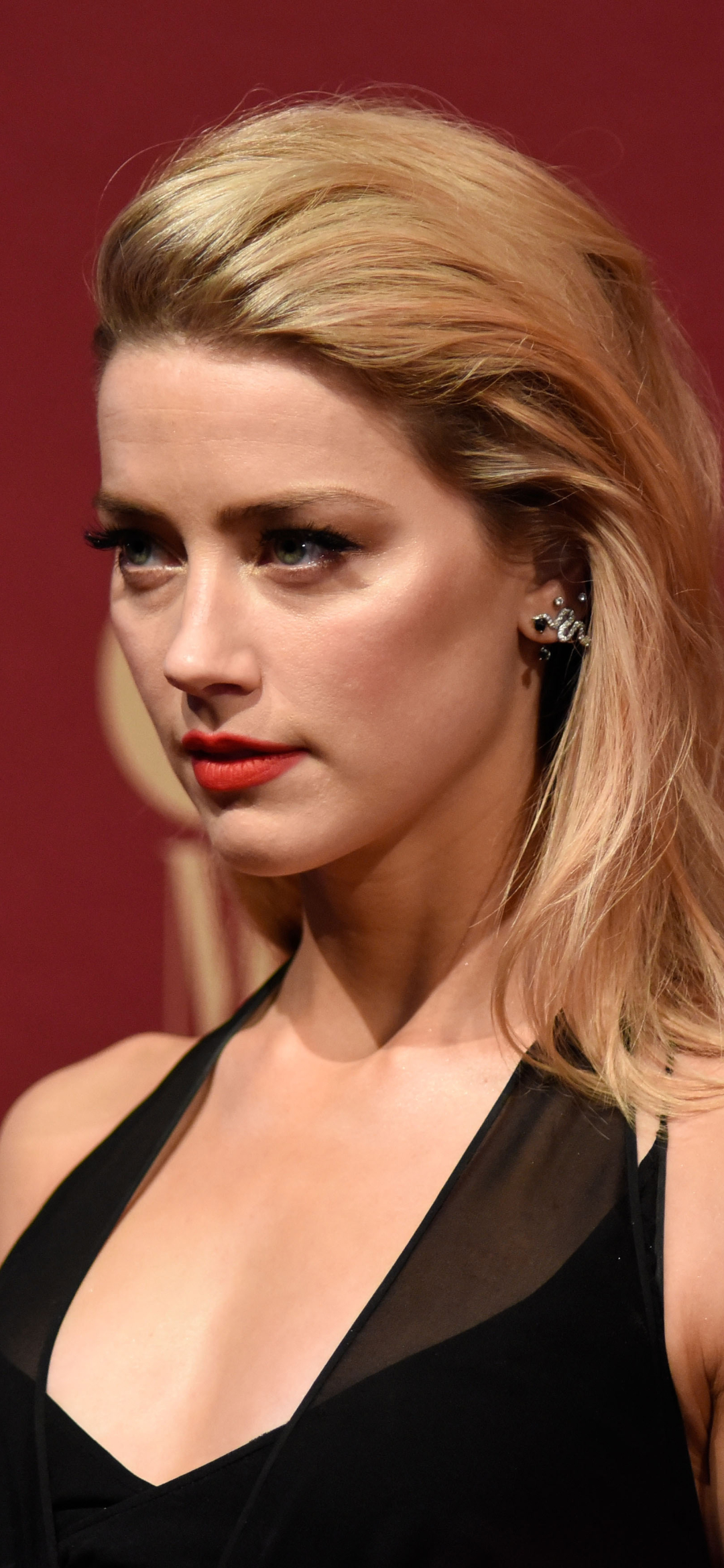 Download mobile wallpaper Blonde, Celebrity, Amber Heard for free.