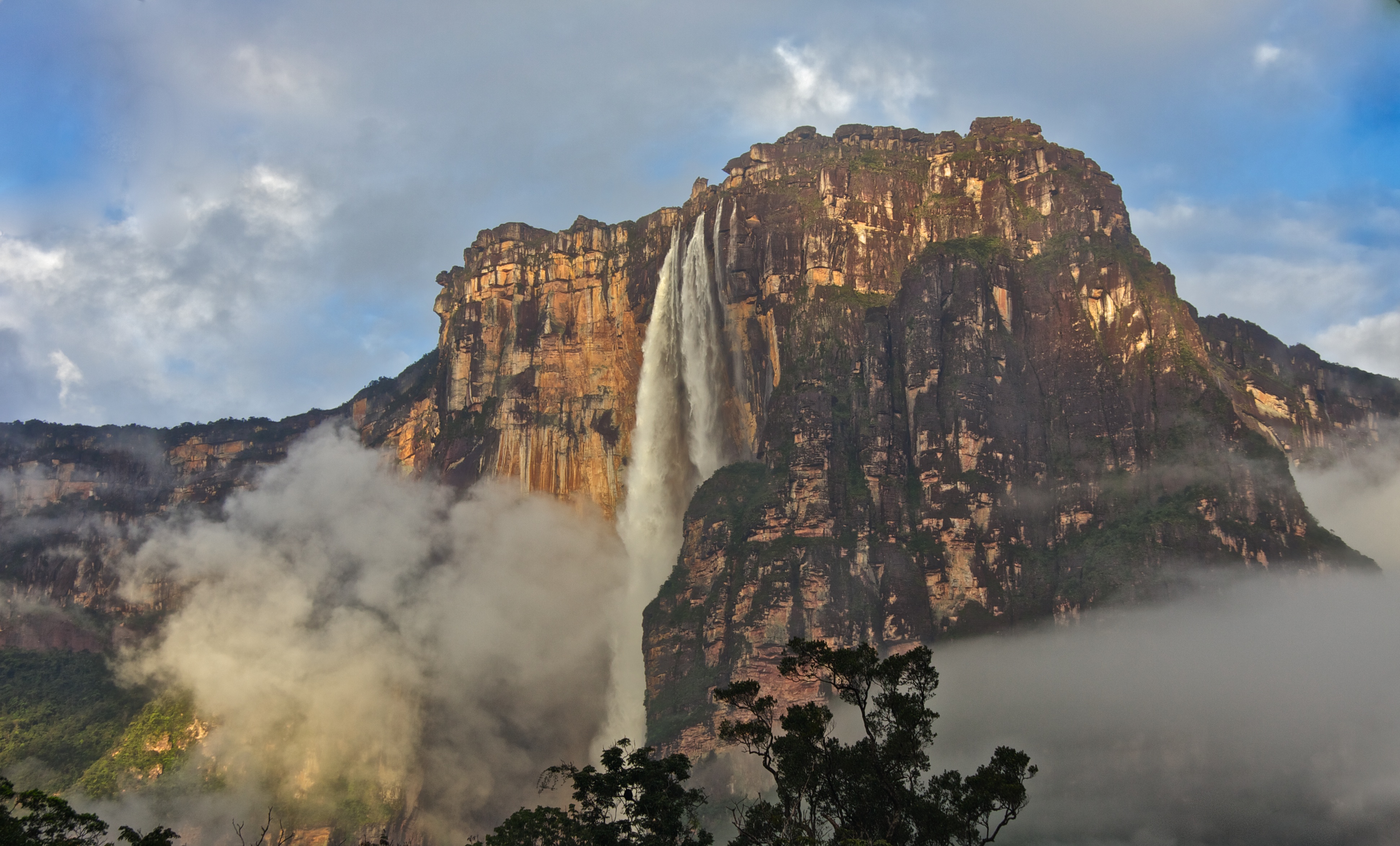 380499壁紙のダウンロード地球, エンジェル フォールズ, 崖, 霧, 山, ベネズエラ, 滝-スクリーンセーバーと写真を無料で