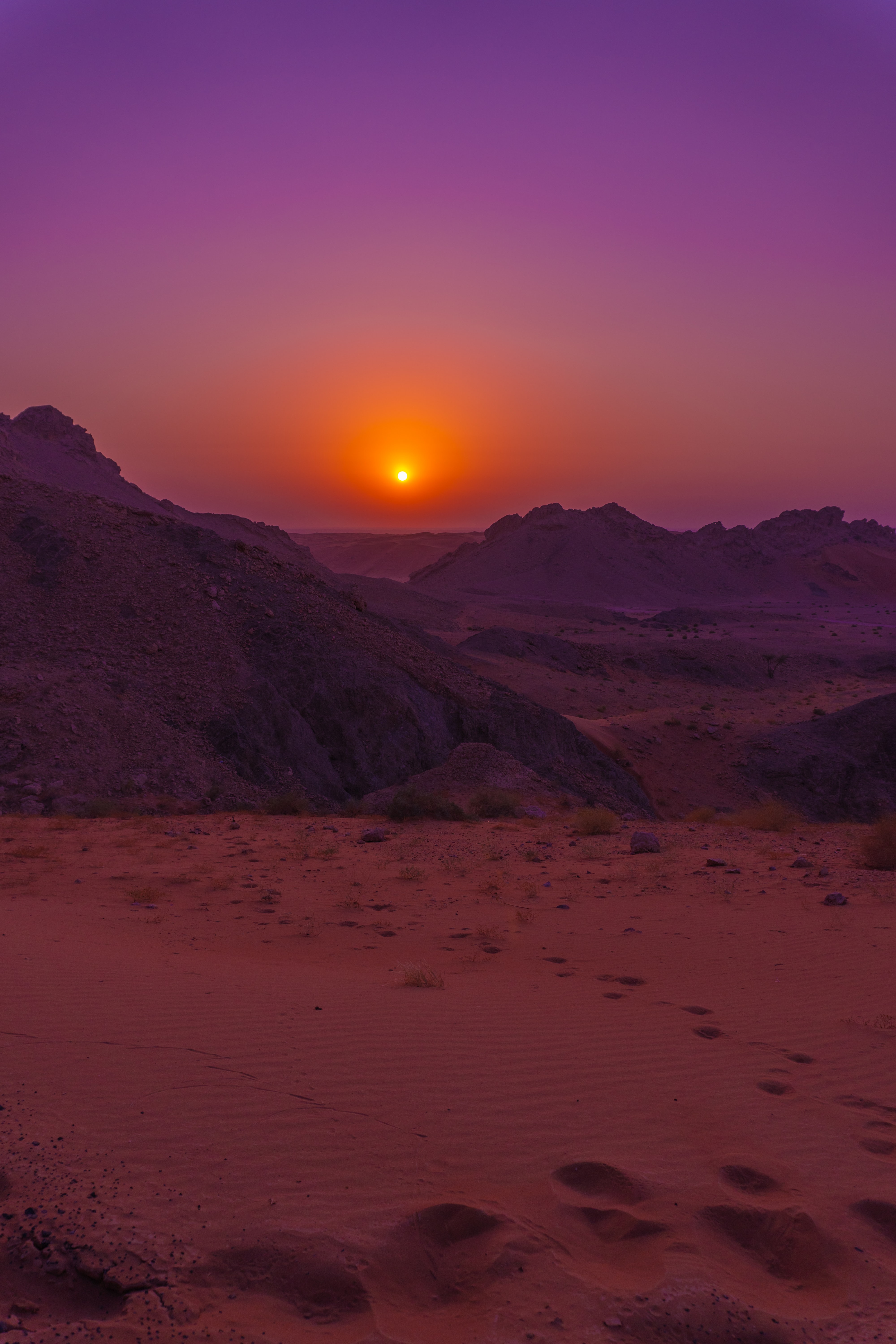 Free download wallpaper Nature, Sunset, Mountains, Desert, Rocks, Sky on your PC desktop