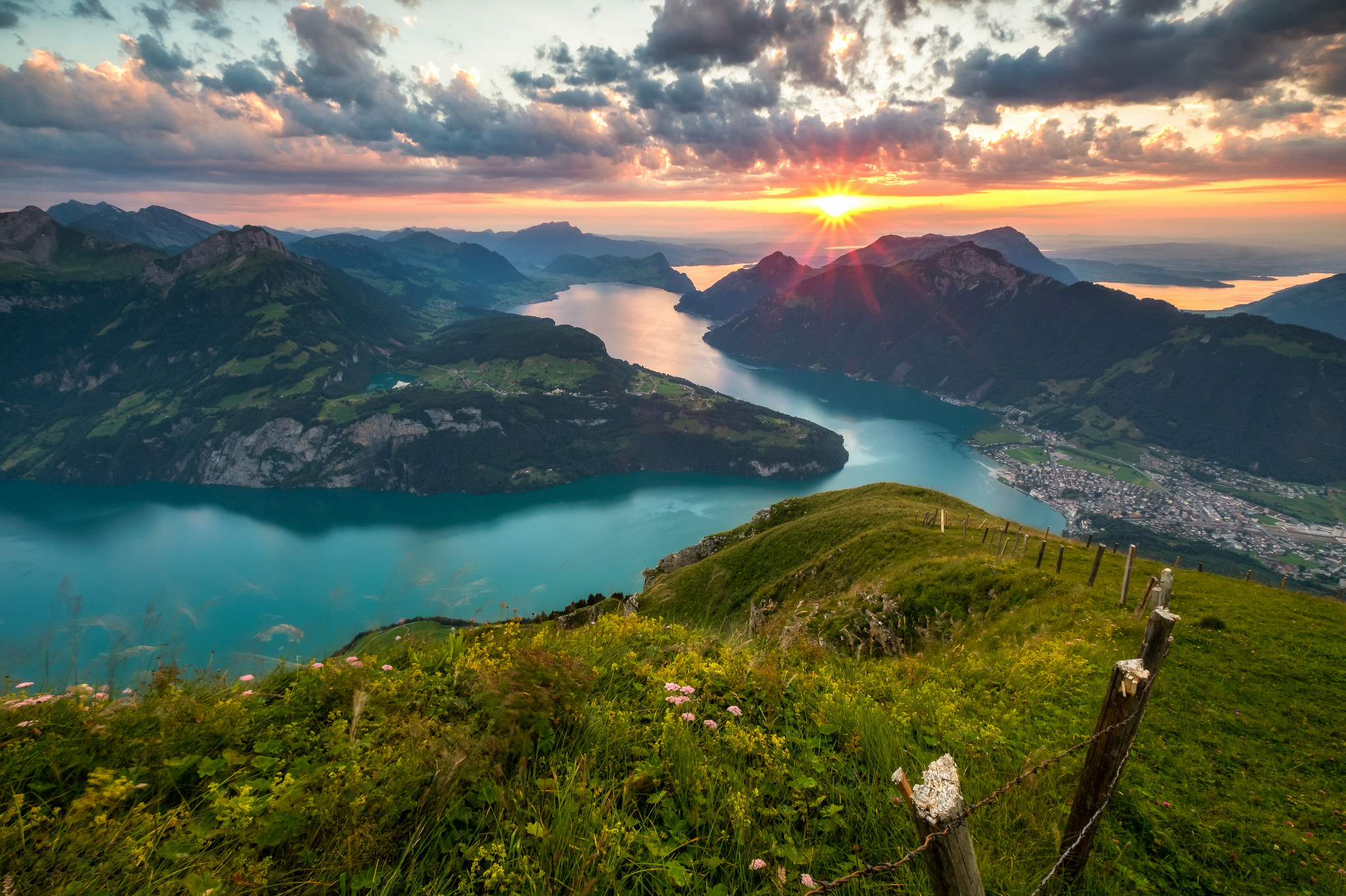 PCデスクトップに風景, 日没, 湖, 山, アルプス, 地球, スイス, 写真撮影画像を無料でダウンロード