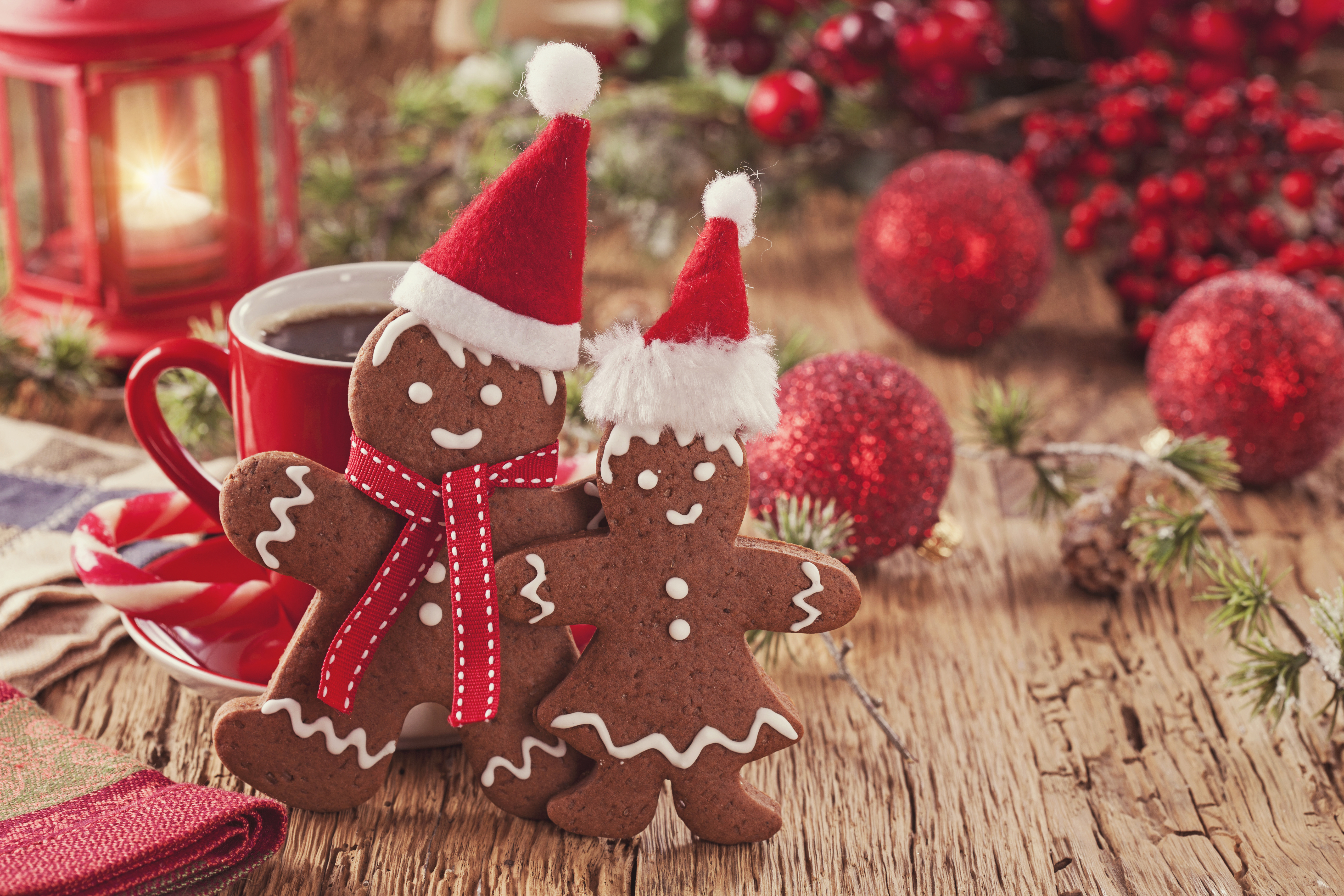 Free download wallpaper Christmas, Holiday, Gingerbread, Cookie, Christmas Ornaments, Santa Hat on your PC desktop