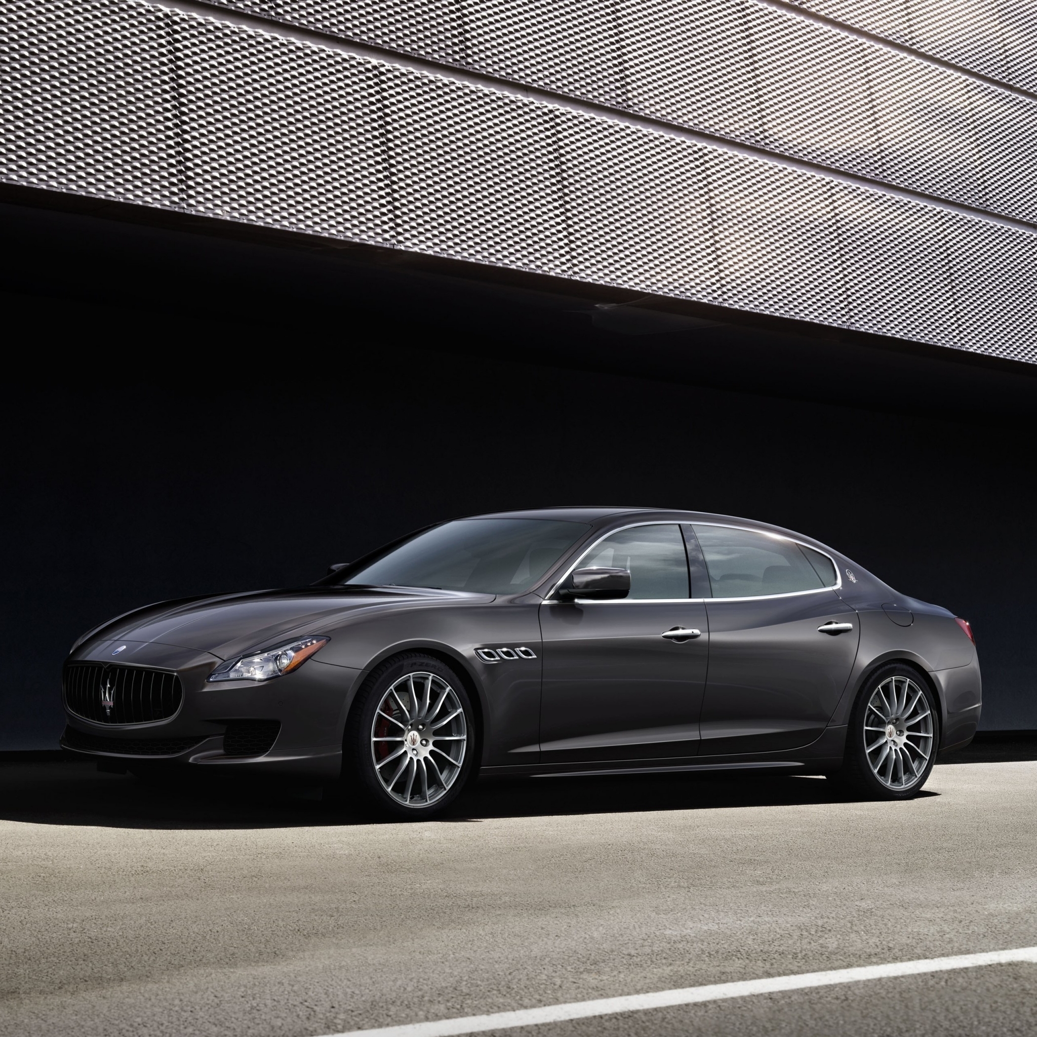 Téléchargez des papiers peints mobile Maserati, Le Noir, Véhicules gratuitement.