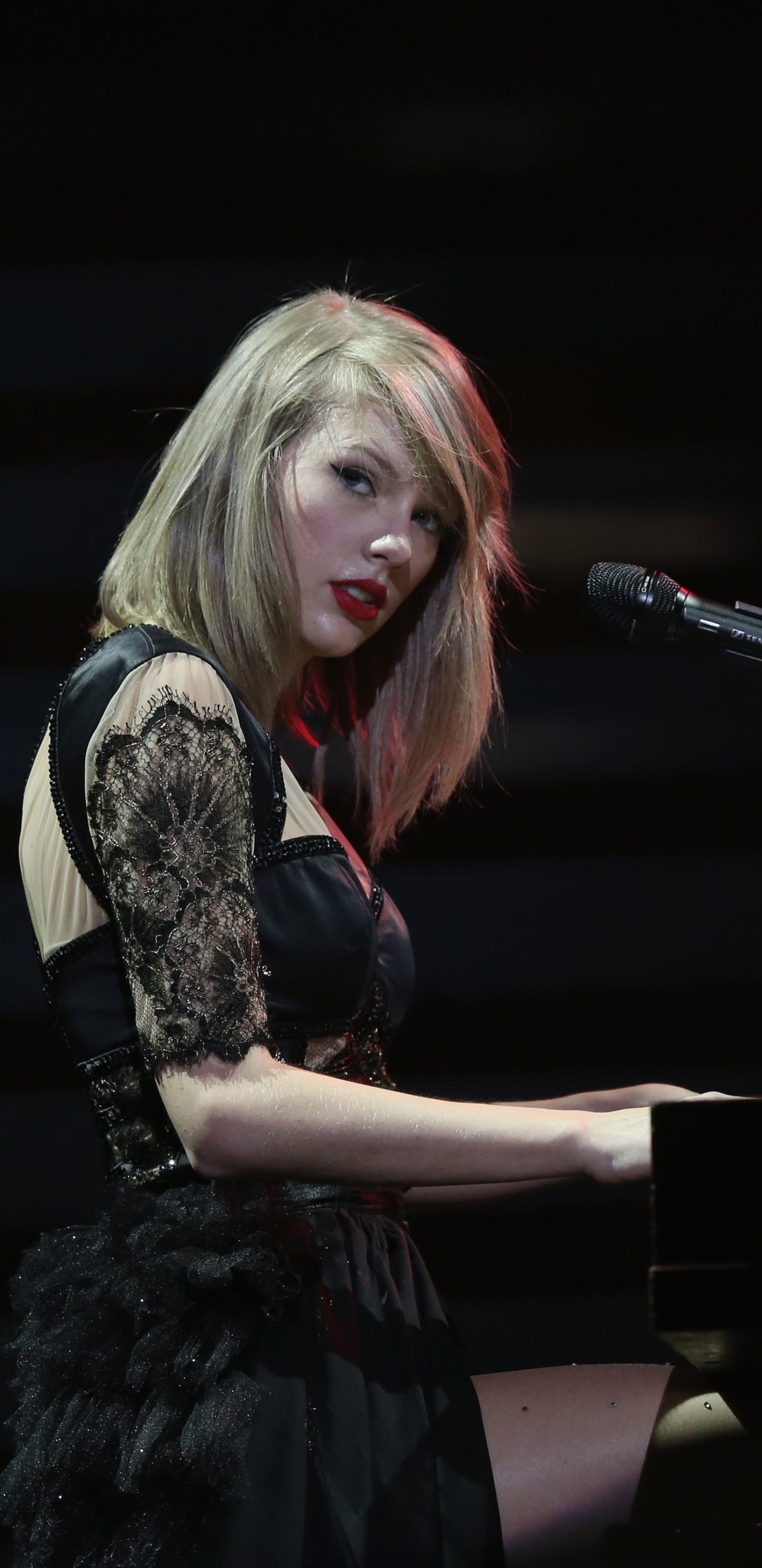 Download mobile wallpaper Music, Taylor Swift for free.