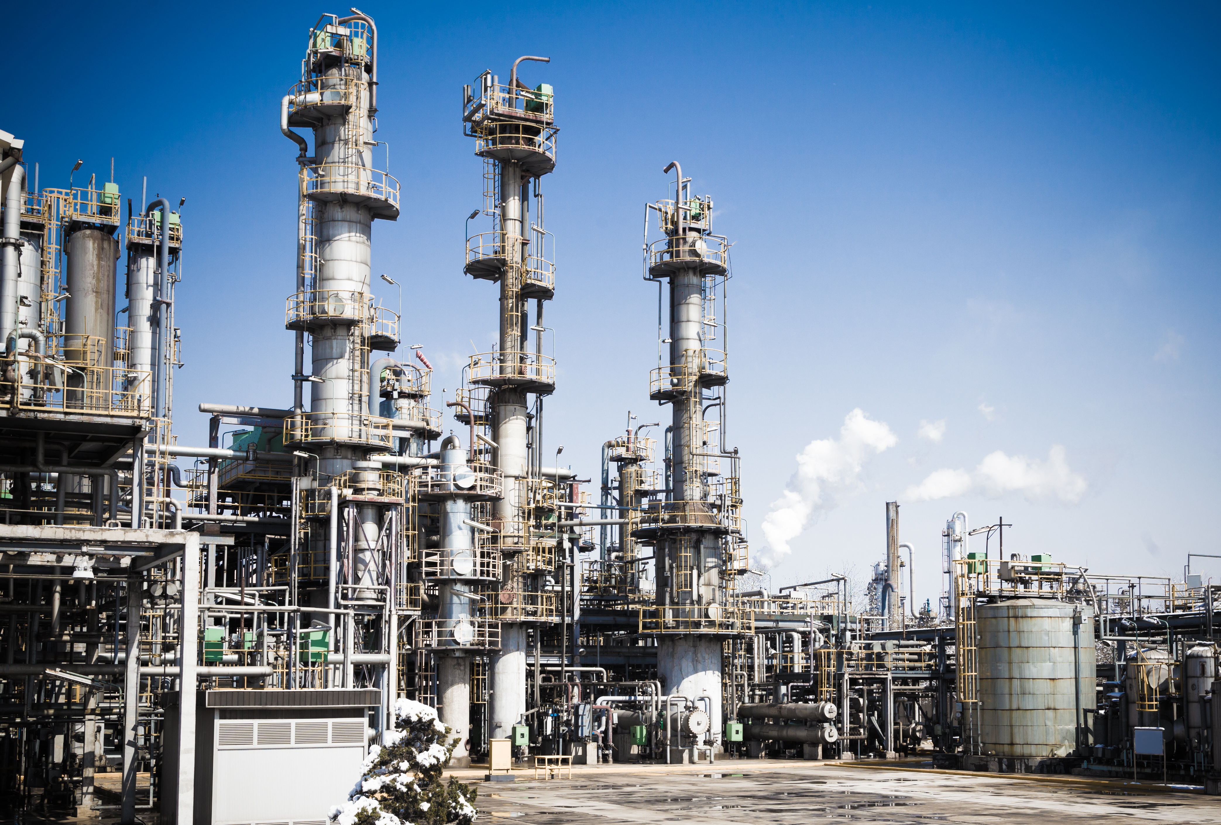 Free download wallpaper Building, Man Made, Chemical Plant on your PC desktop