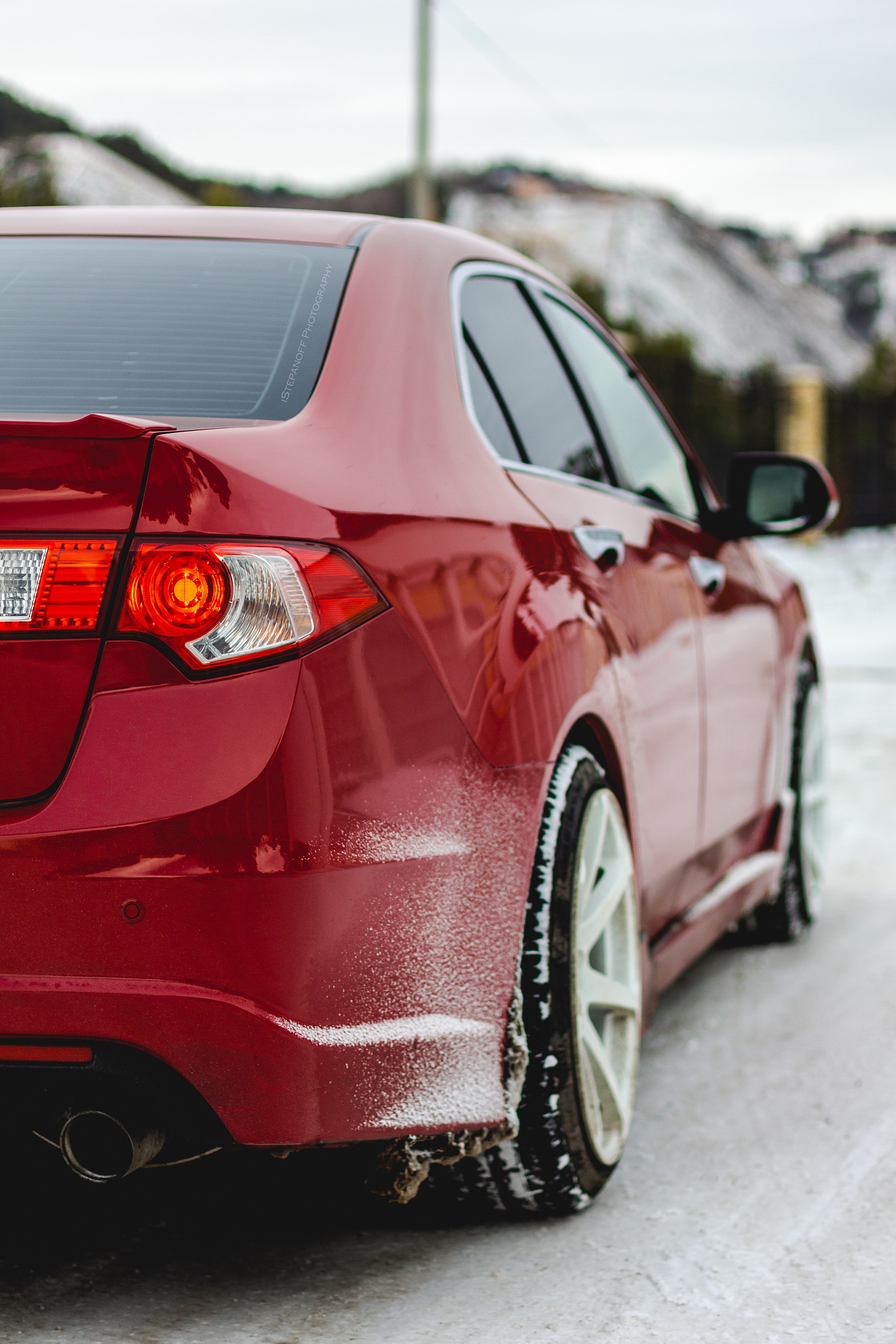 Download mobile wallpaper Snow, Winter, Machine, Side View, Car, Cars for free.