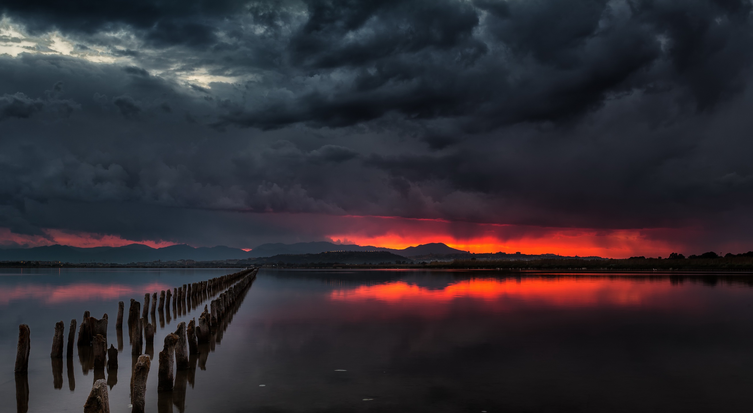 Free download wallpaper Nature, Sunset, Lake, Reflection, Earth, Cloud on your PC desktop