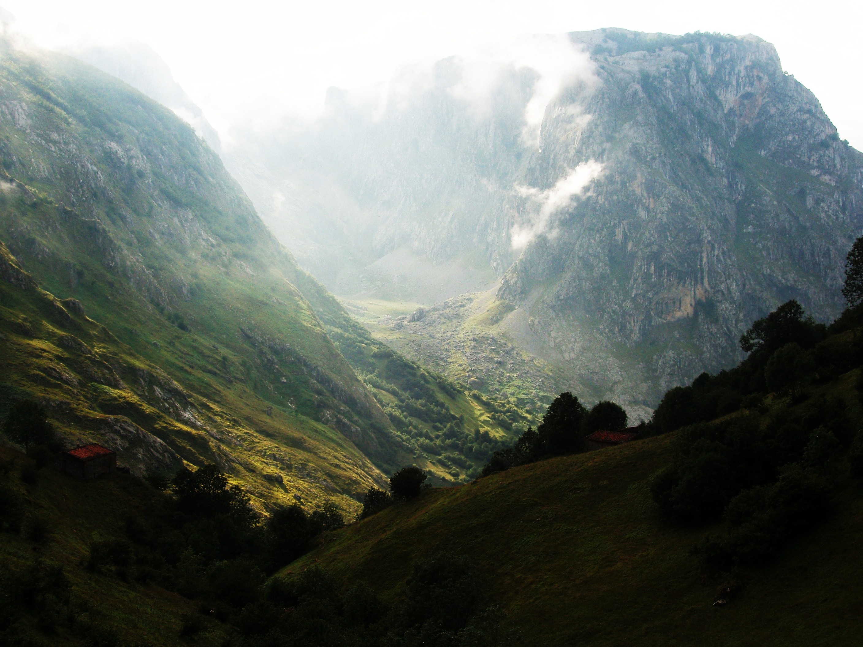 161719 descargar fondo de pantalla asturias, españa, tierra/naturaleza, montaña, montañas: protectores de pantalla e imágenes gratis