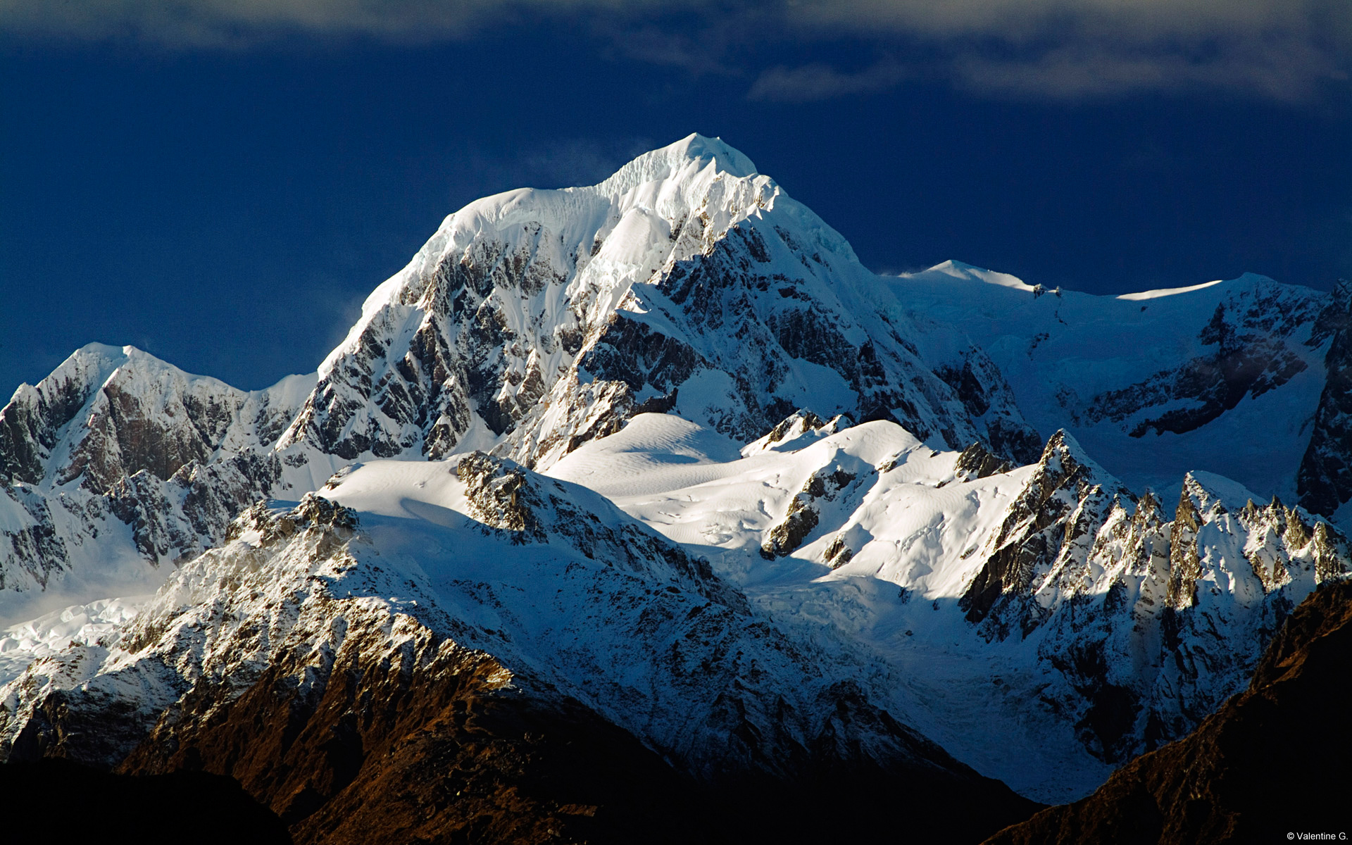 Free download wallpaper Mountains, Snow, Mountain, Earth on your PC desktop