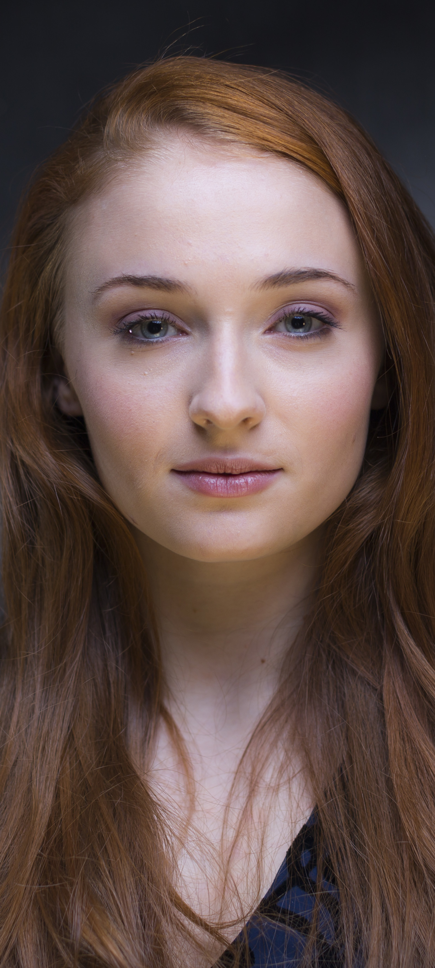 Download mobile wallpaper Redhead, Celebrity, Actress, Sophie Turner for free.