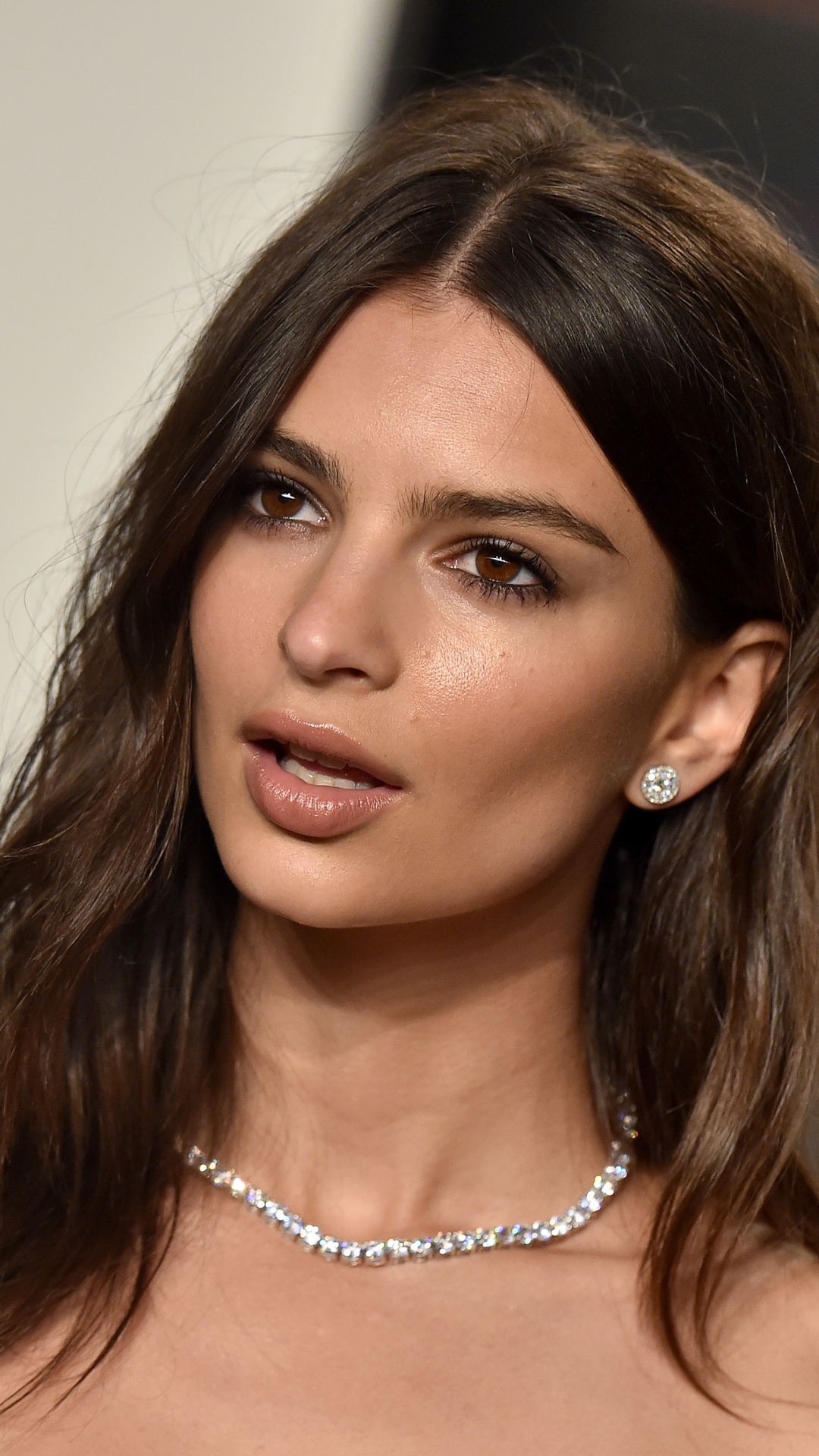 Téléchargez des papiers peints mobile Célébrités, Emily Ratajkowski gratuitement.