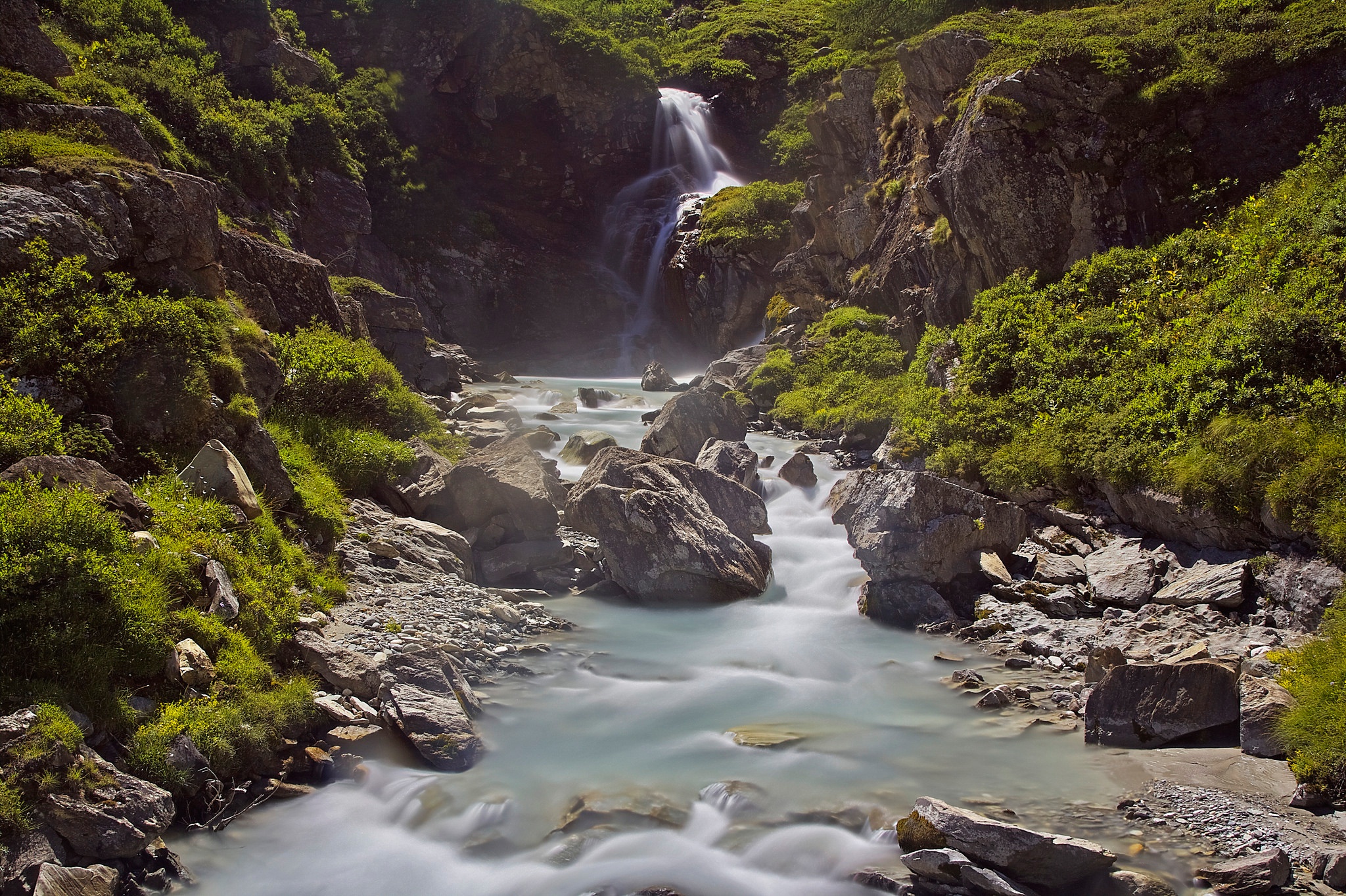 Завантажити шпалери безкоштовно Природа, Водоспади, Водоспад, Земля, Потік картинка на робочий стіл ПК