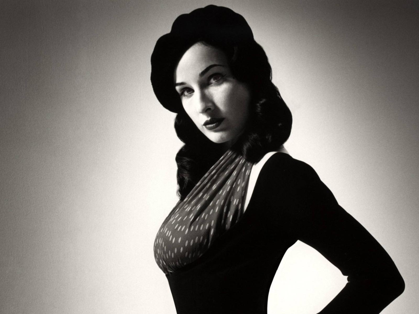 celebrity, dita von teese