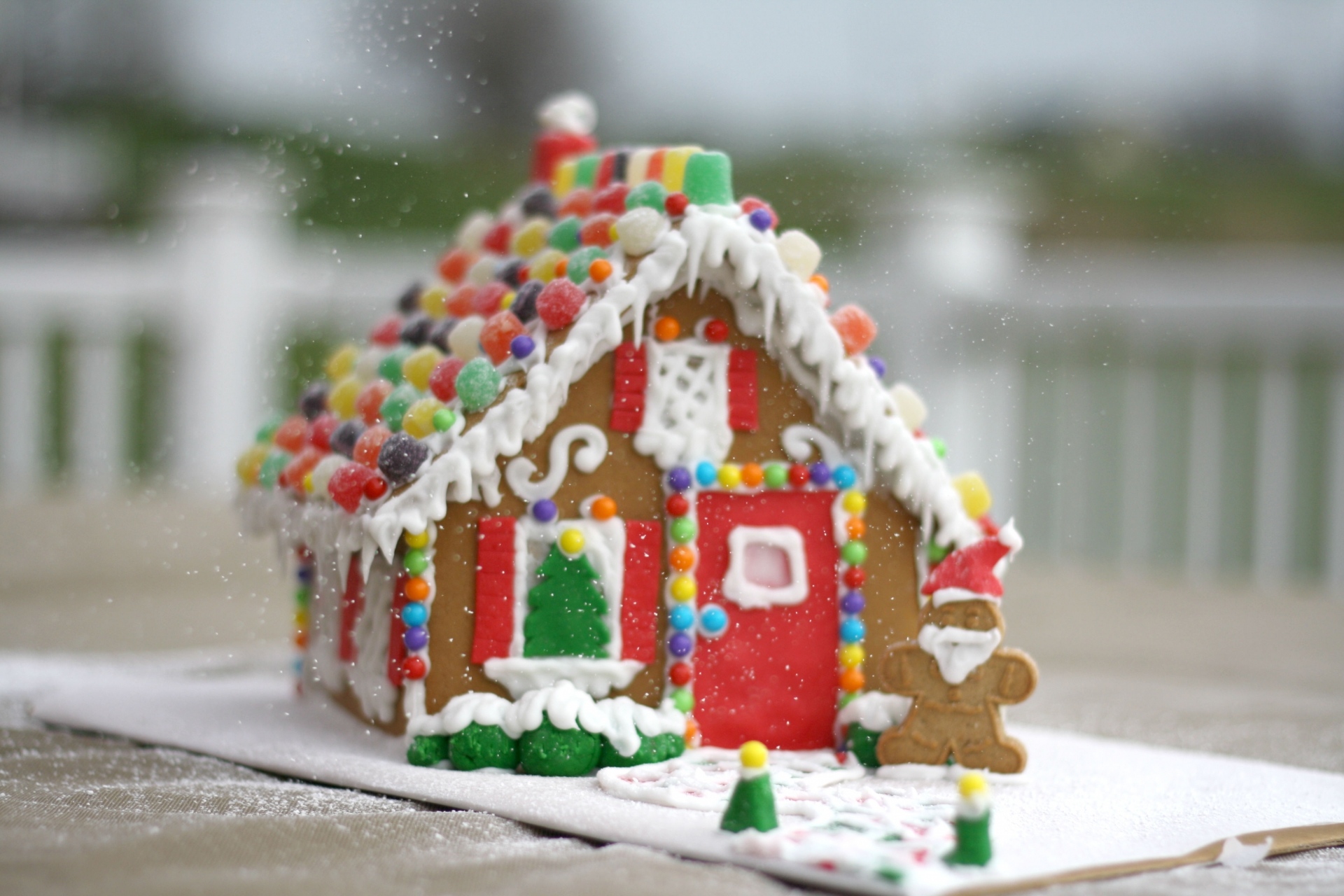 Download mobile wallpaper Food, Christmas, House, Cake, Gingerbread for free.