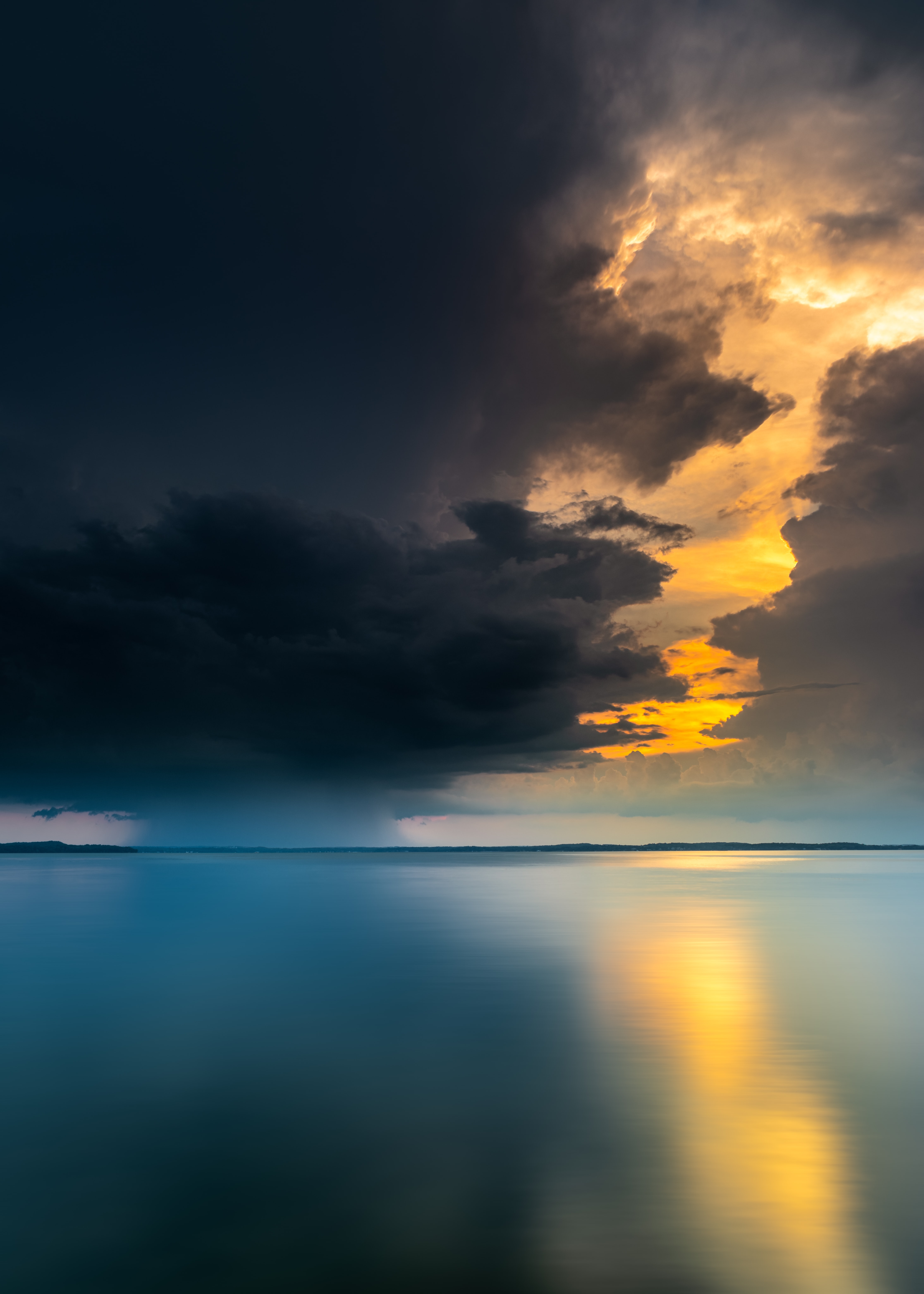 Download mobile wallpaper Clouds, Nature, Sky, Glare, Lake, Sunset for free.
