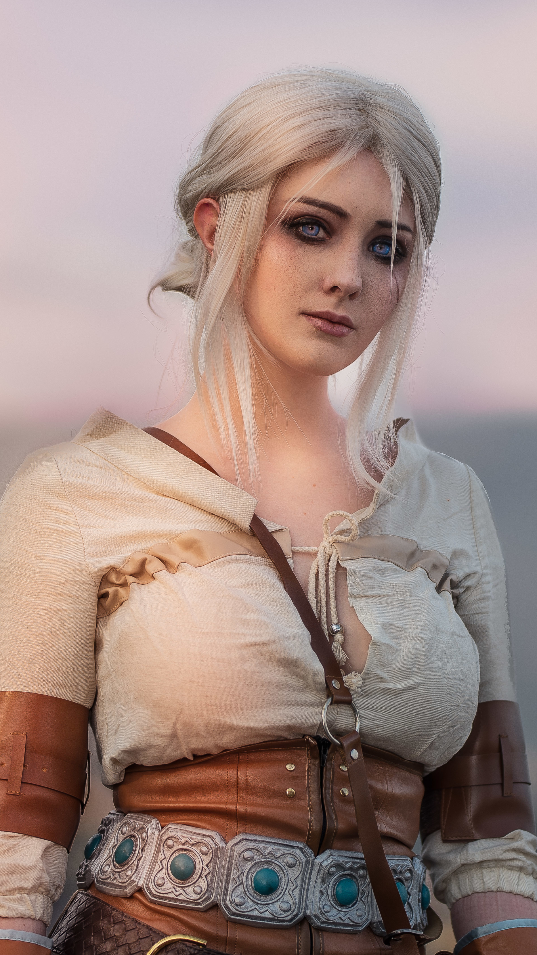 Download mobile wallpaper Women, Blue Eyes, White Hair, Cosplay, The Witcher 3: Wild Hunt, Ciri (The Witcher) for free.