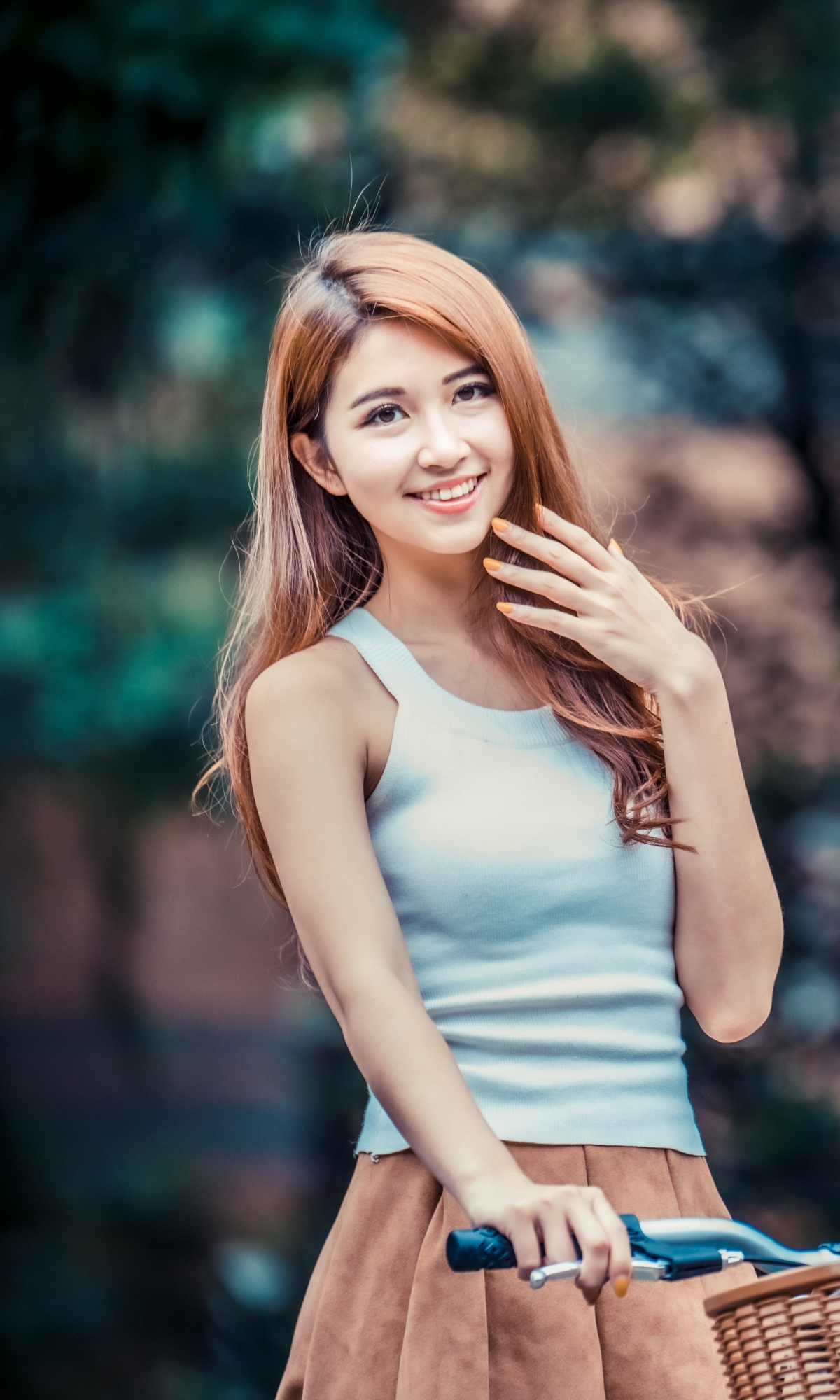 Download mobile wallpaper Smile, Brunette, Model, Women, Asian, Depth Of Field for free.